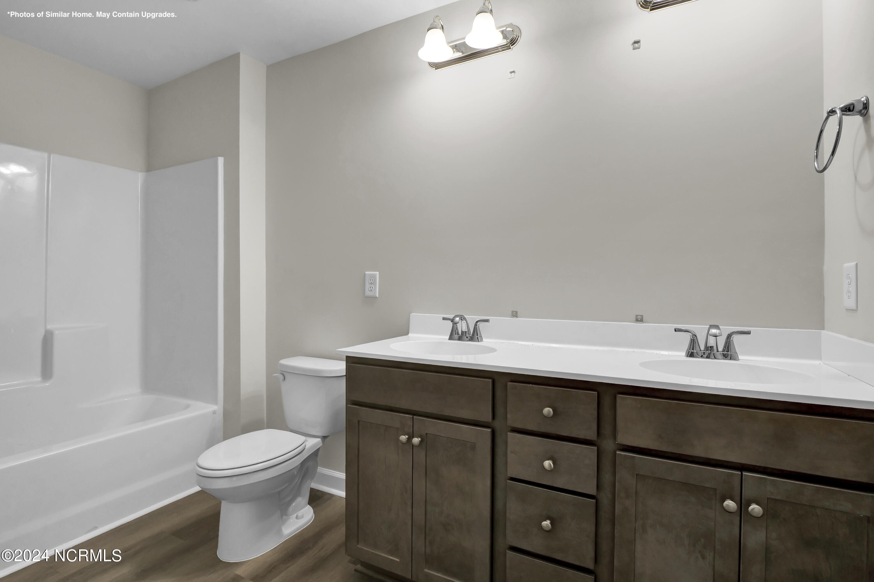 903 Shields Place Property Photo 13