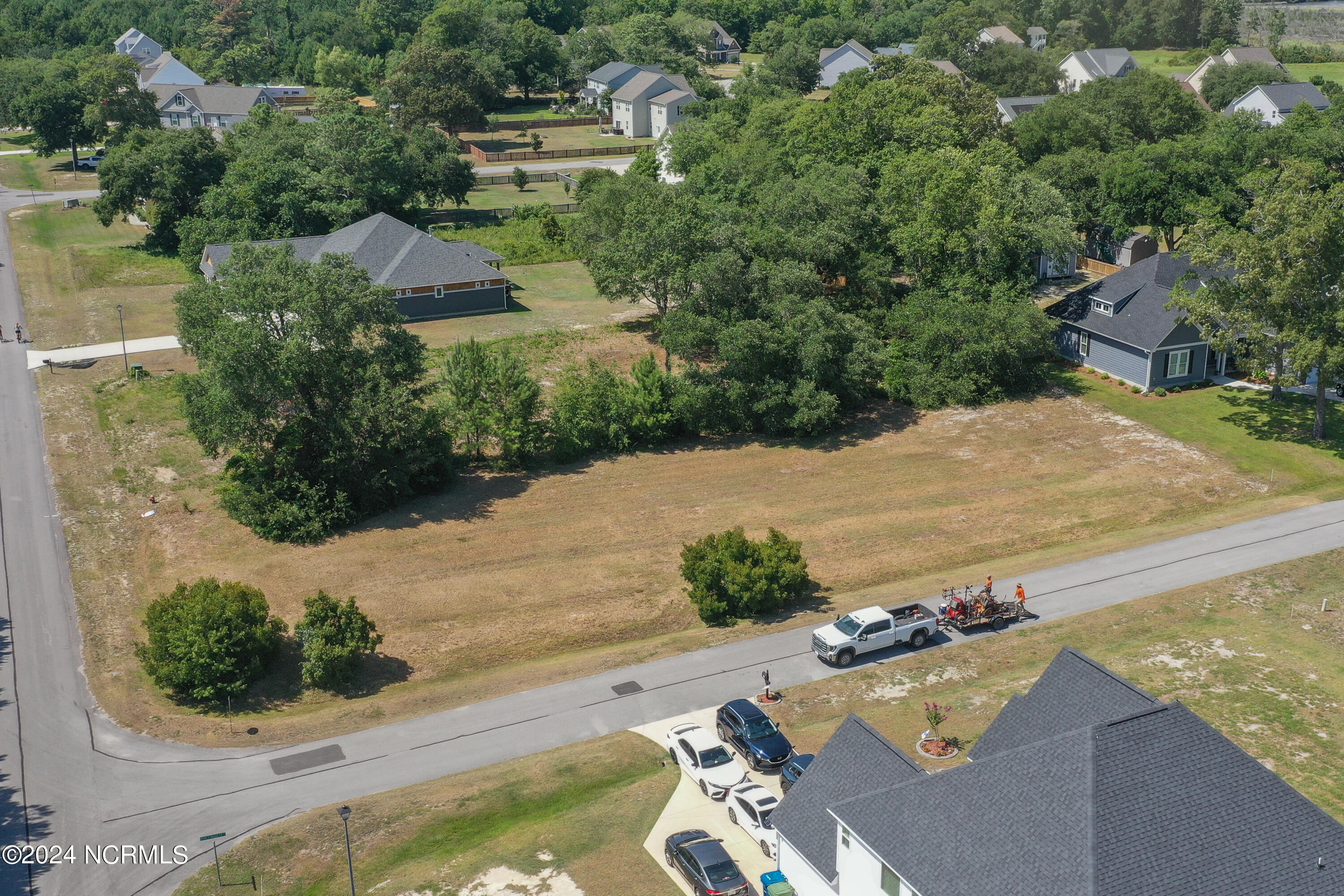 251 Tumbling Brook Lane Property Photo 2