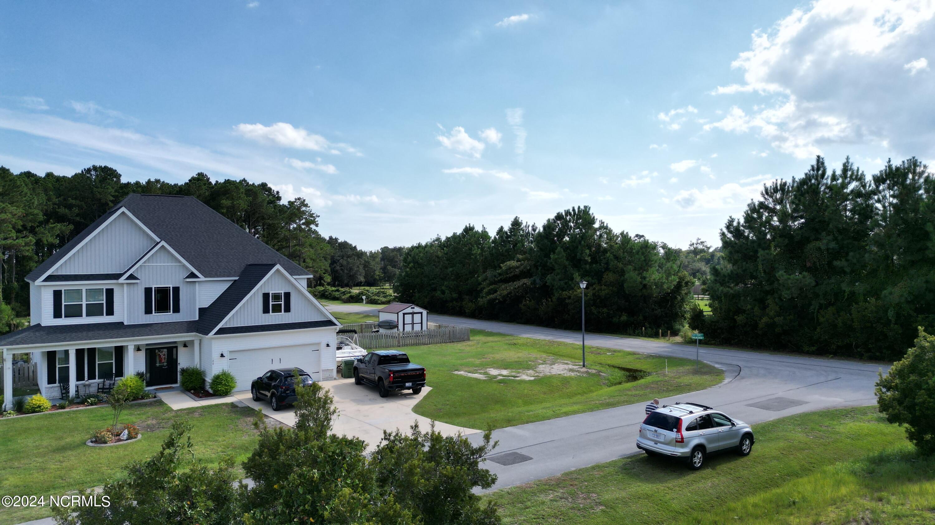 251 Tumbling Brook Lane Property Photo 19