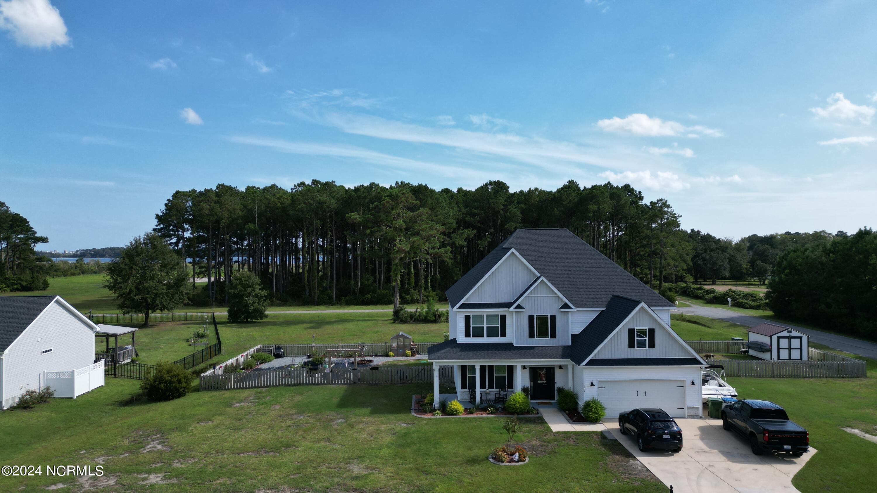 251 Tumbling Brook Lane Property Photo 21