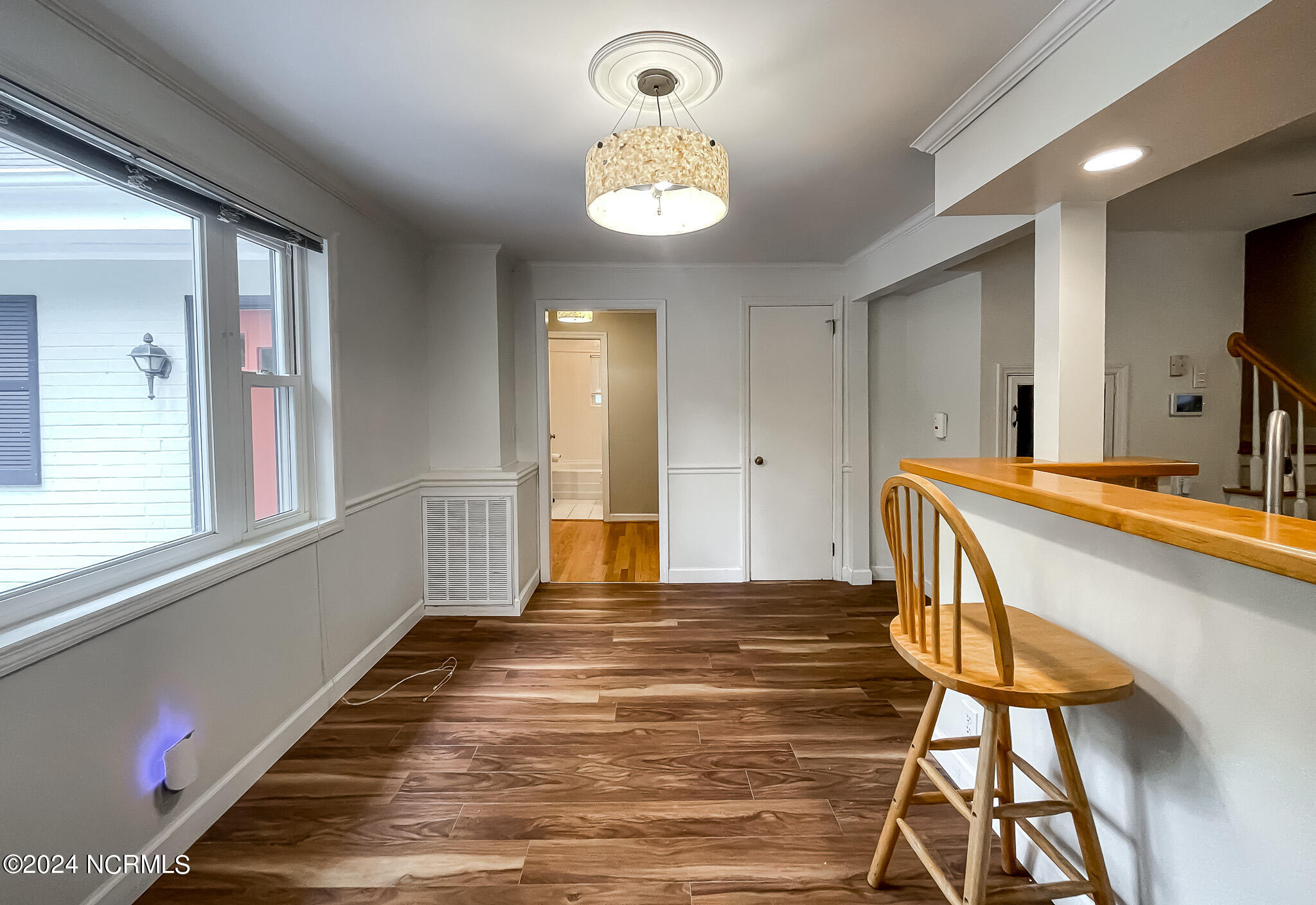 280 W Delaware Avenue Property Photo 13