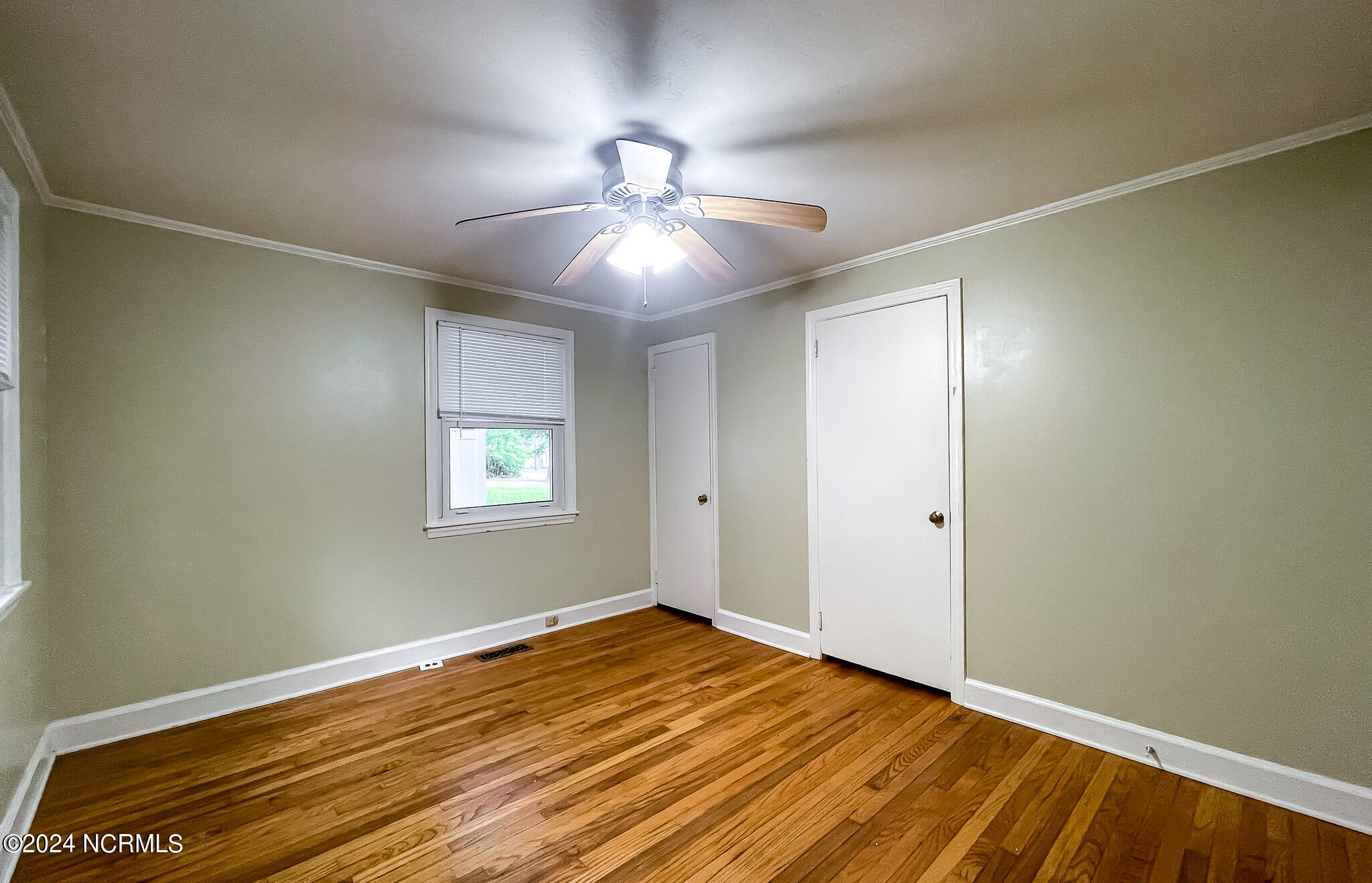 280 W Delaware Avenue Property Photo 23