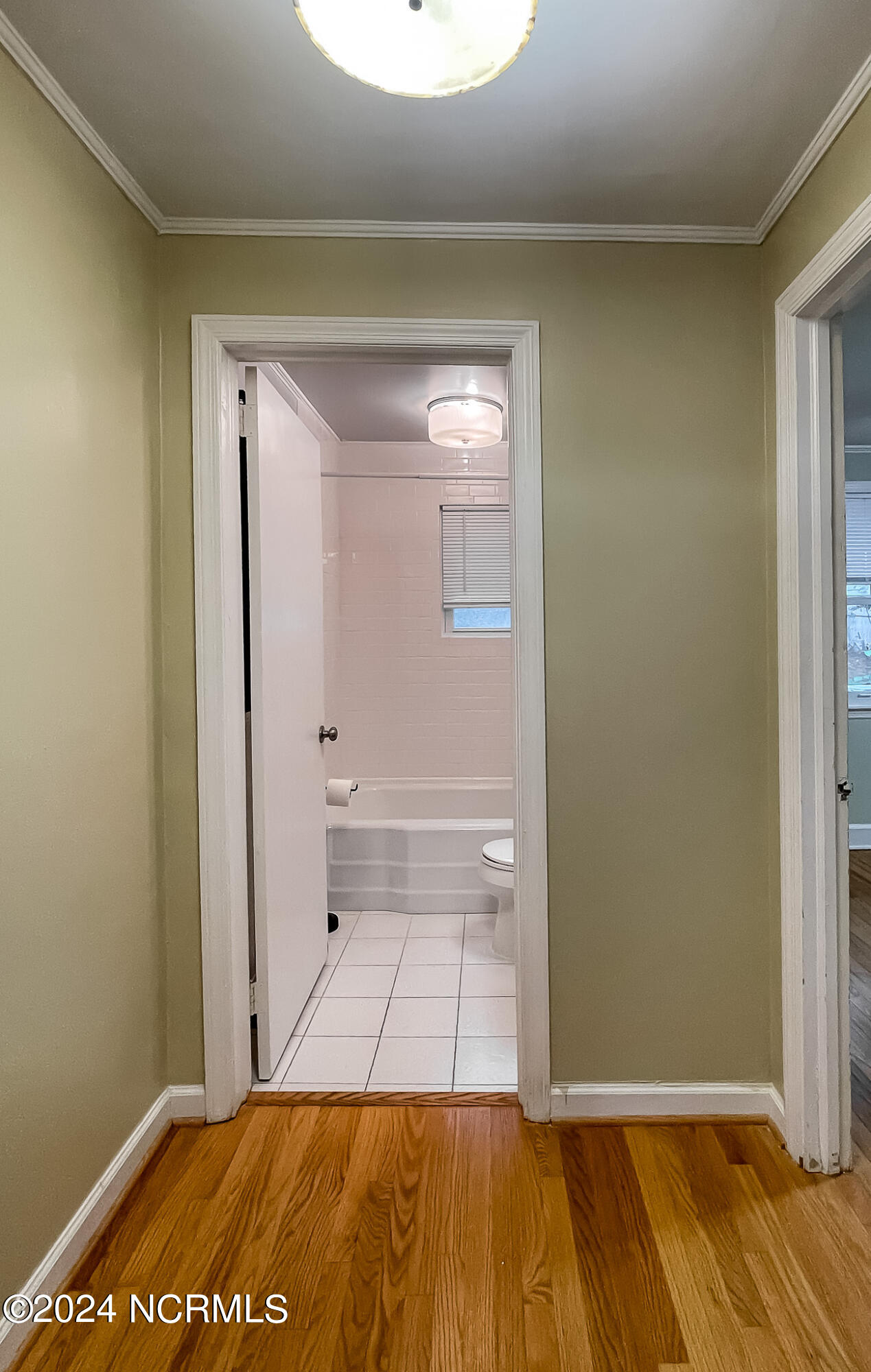 280 W Delaware Avenue Property Photo 26