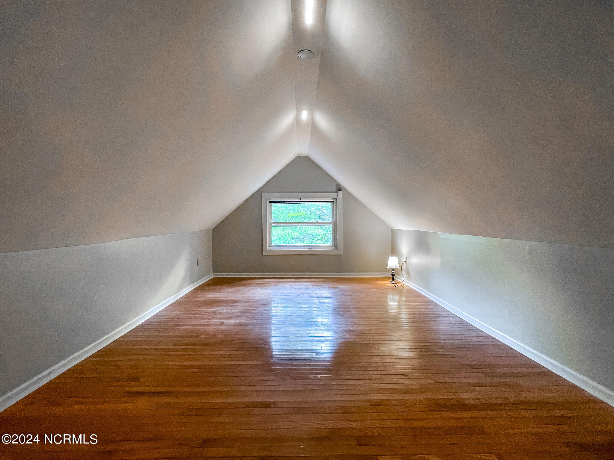 280 W Delaware Avenue Property Photo 28