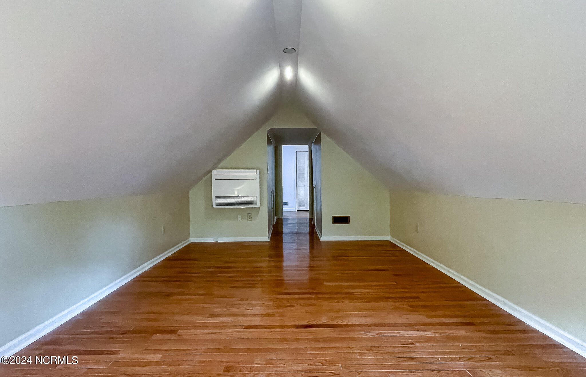 280 W Delaware Avenue Property Photo 29