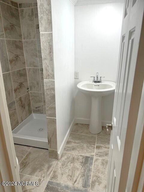 351 Greenswamp Road Property Photo 17