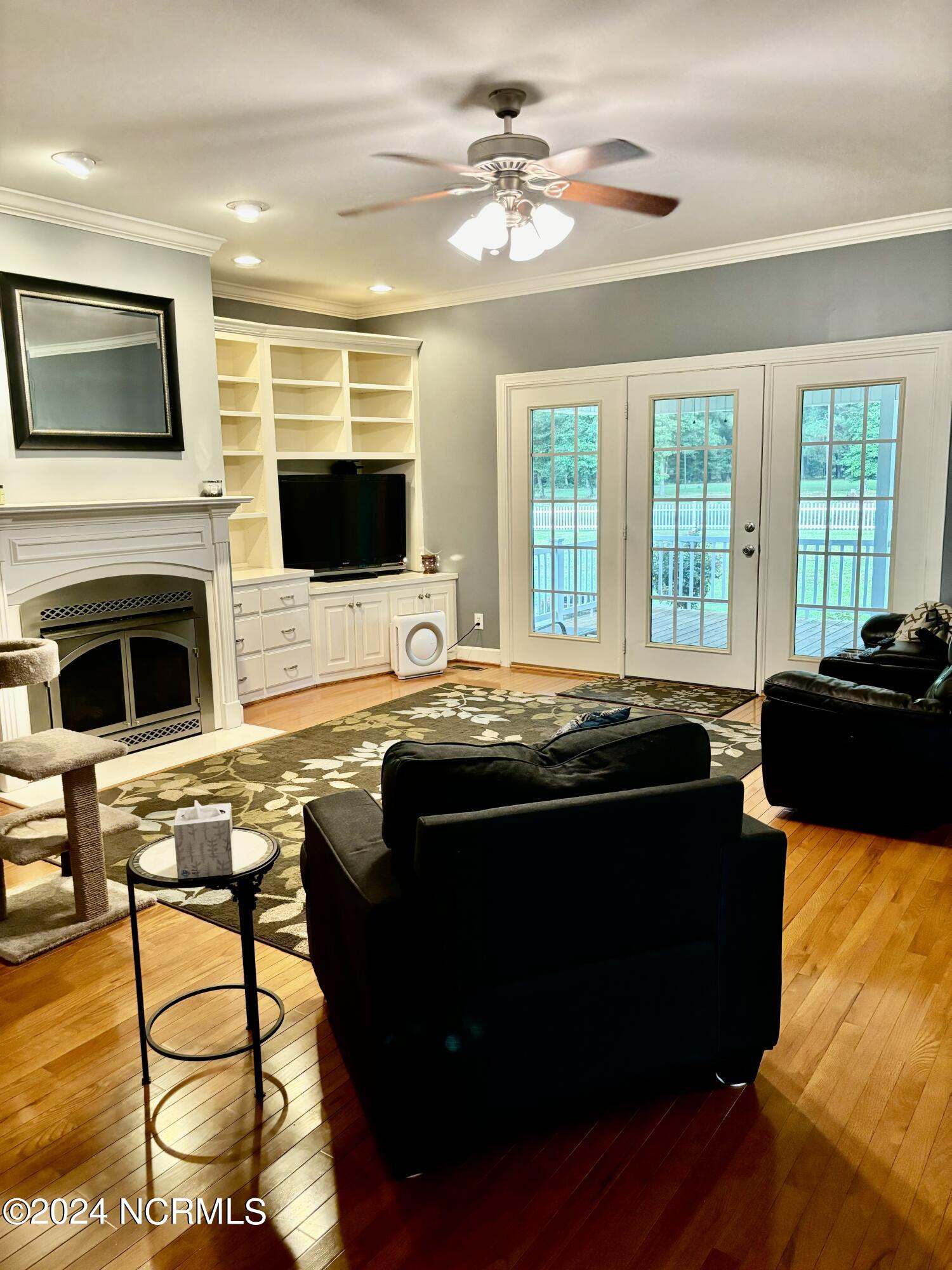 142 Timberlake Drive Property Photo 11