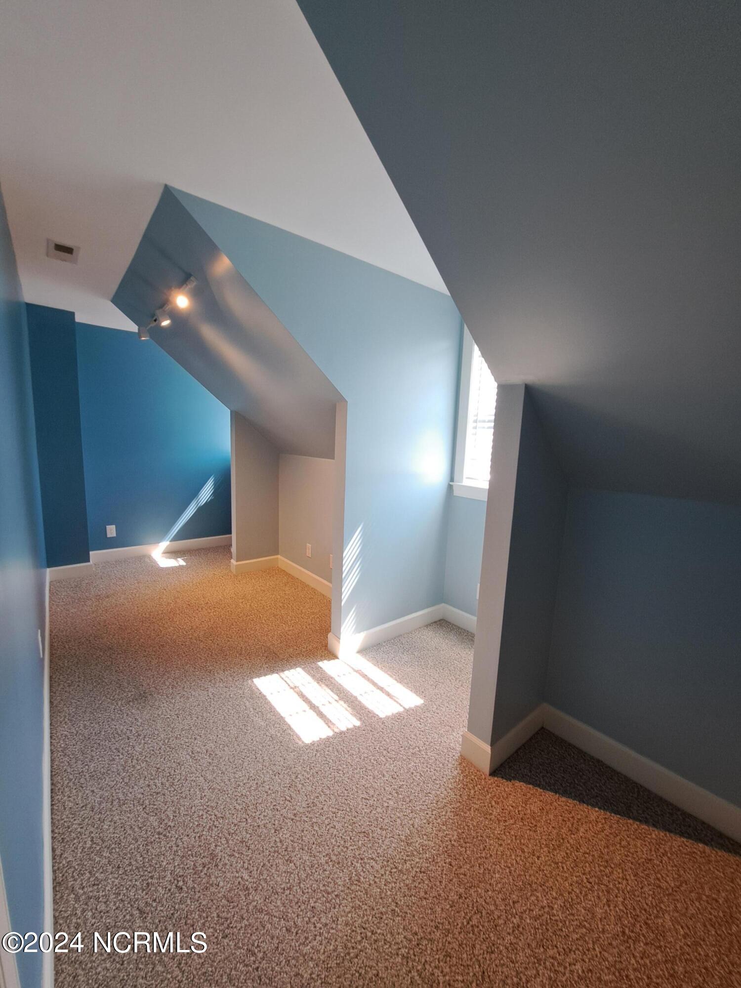 142 Timberlake Drive Property Photo 16