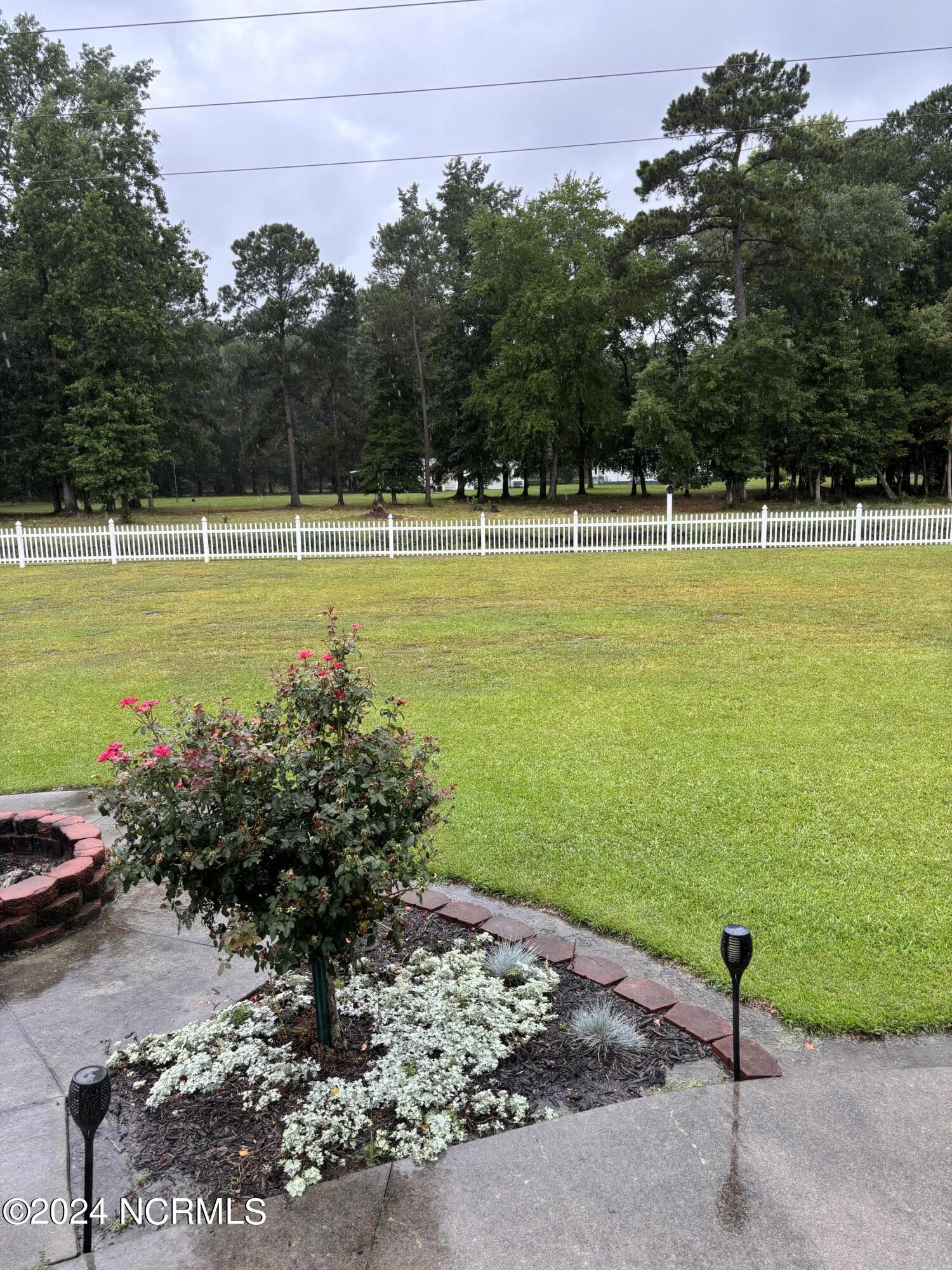 142 Timberlake Drive Property Photo 24