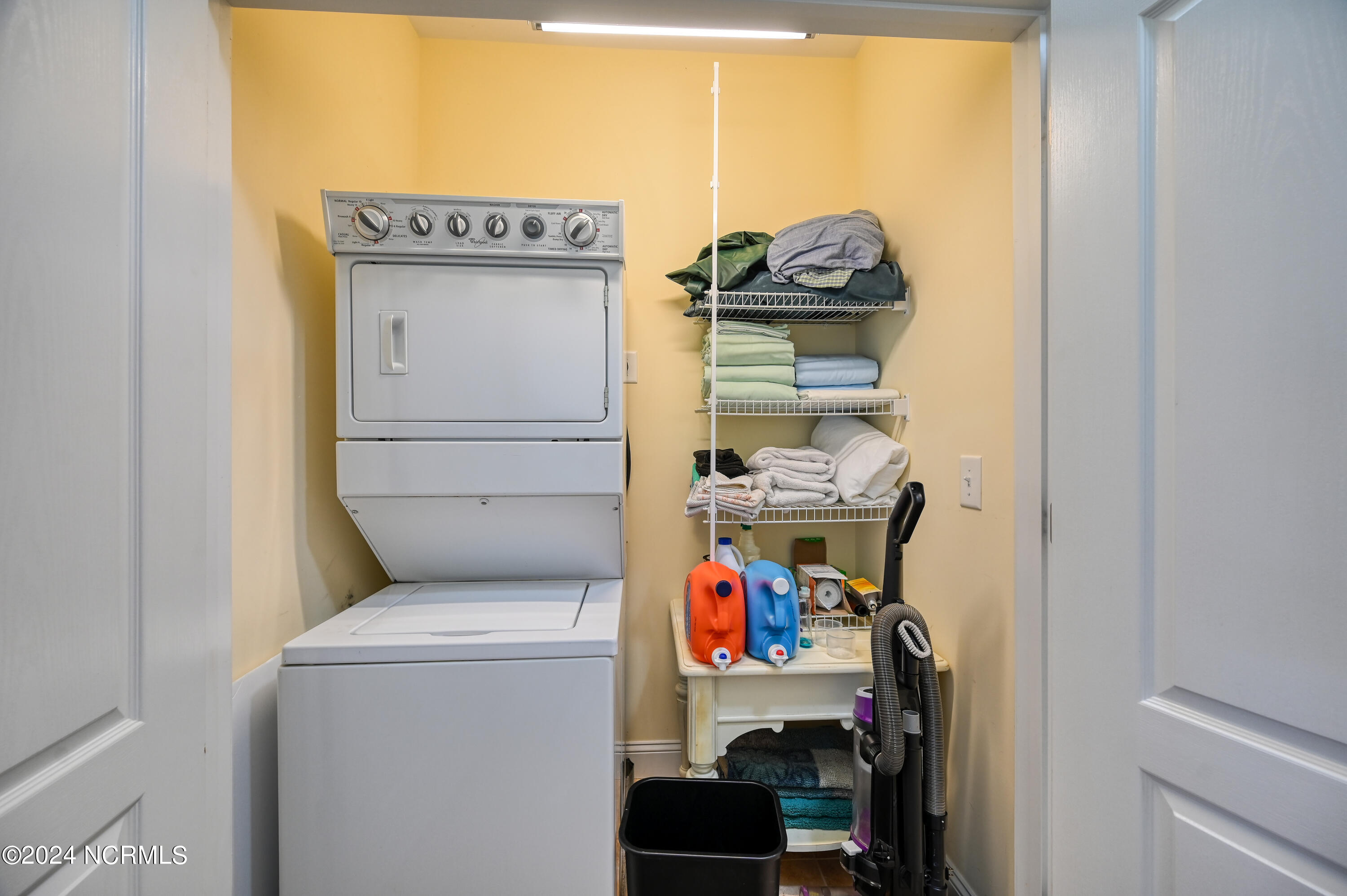 204 D Mandalay Court Property Photo 19