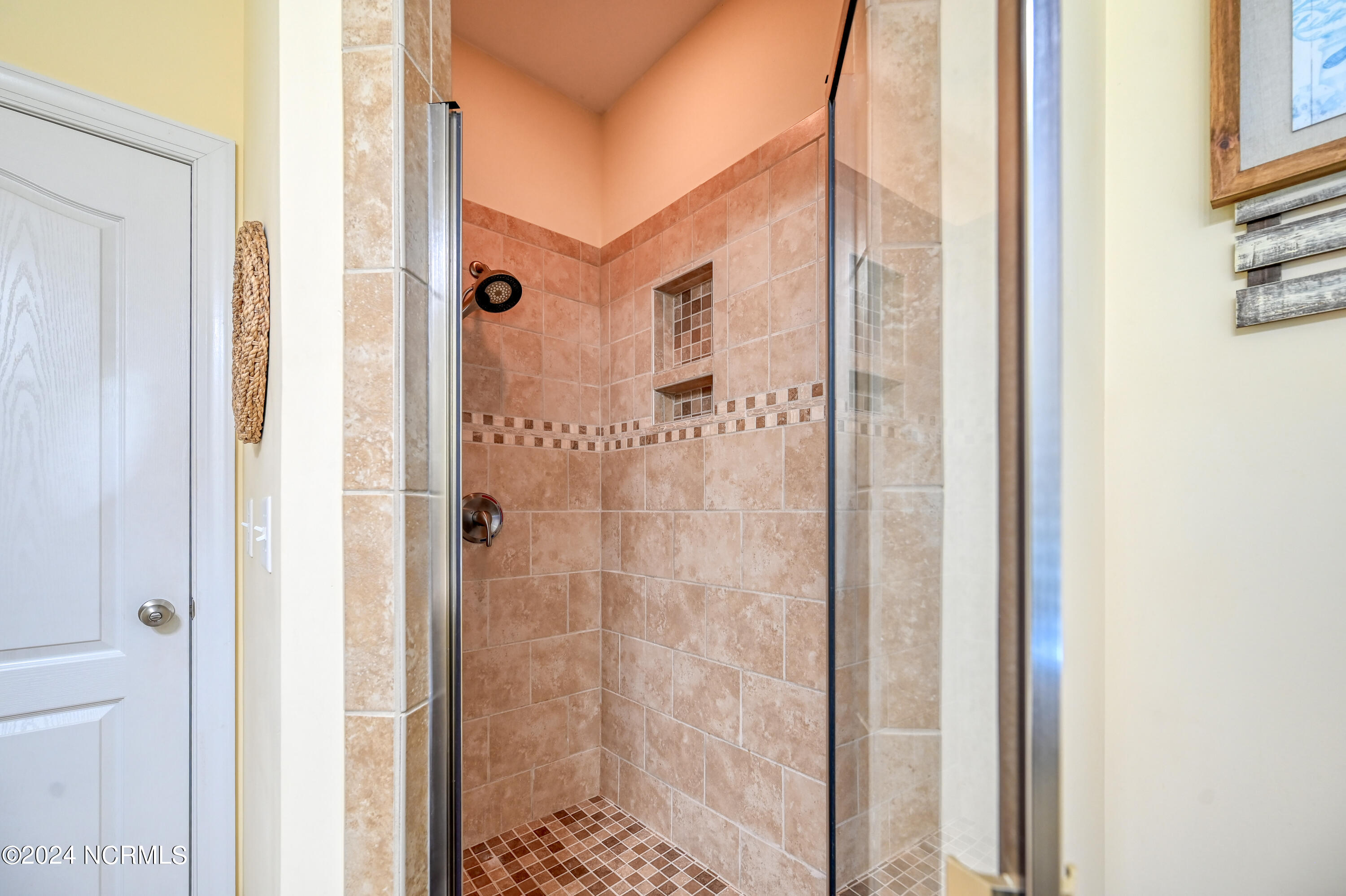 204 D Mandalay Court Property Photo 21