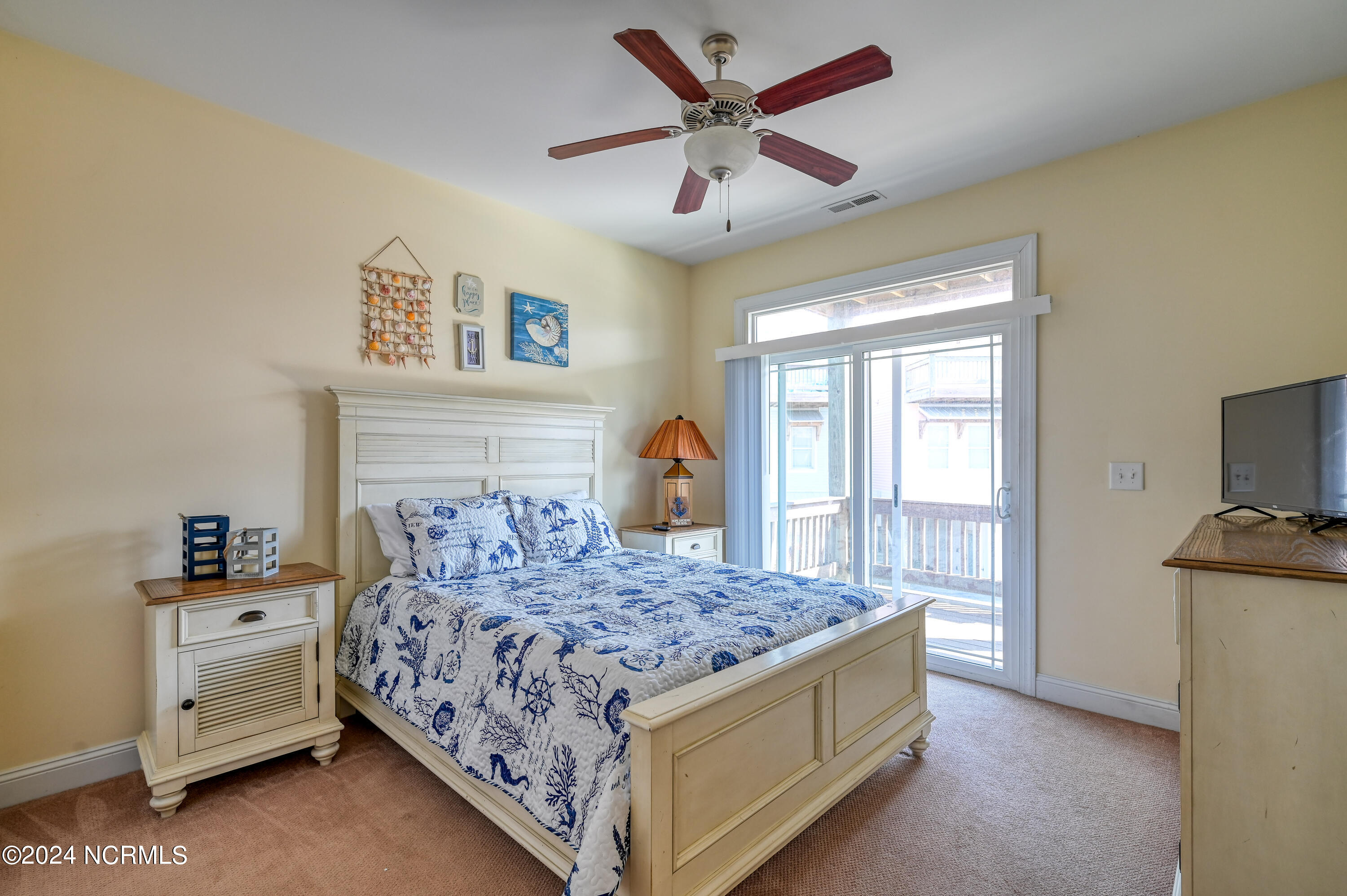 204 D Mandalay Court Property Photo 24