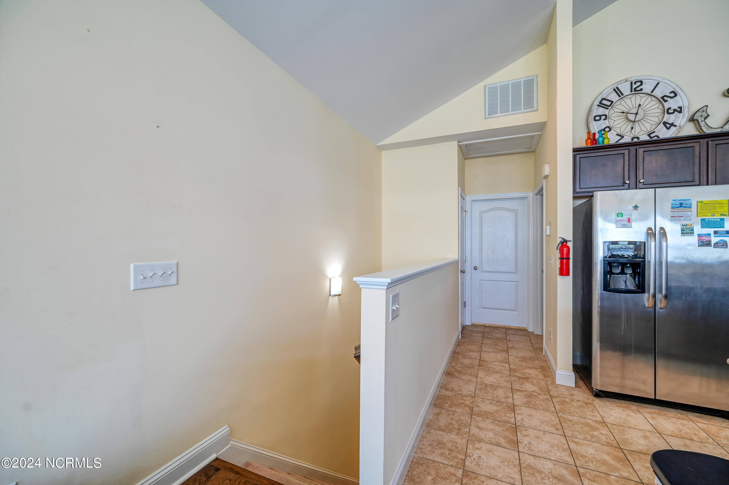 204 D Mandalay Court Property Photo 33