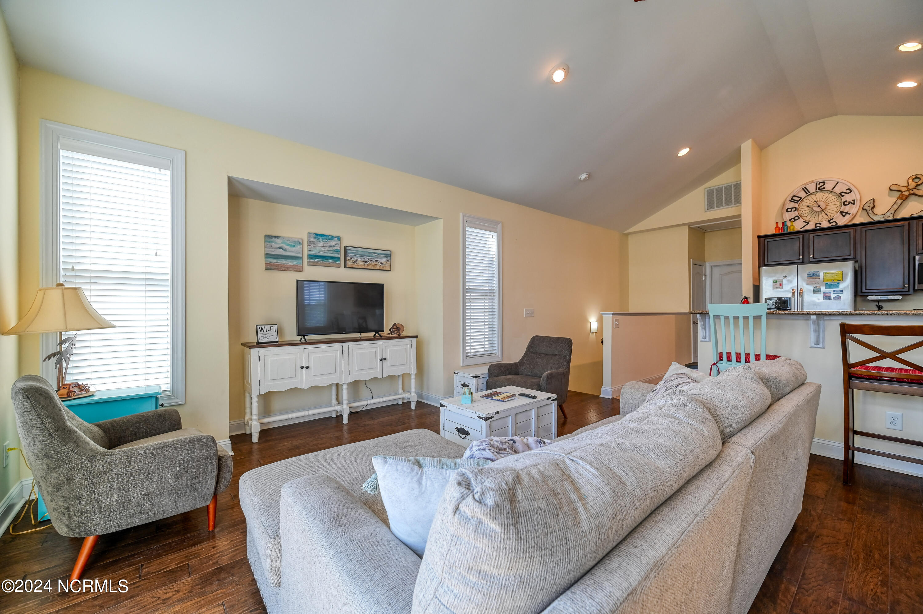 204 D Mandalay Court Property Photo 49