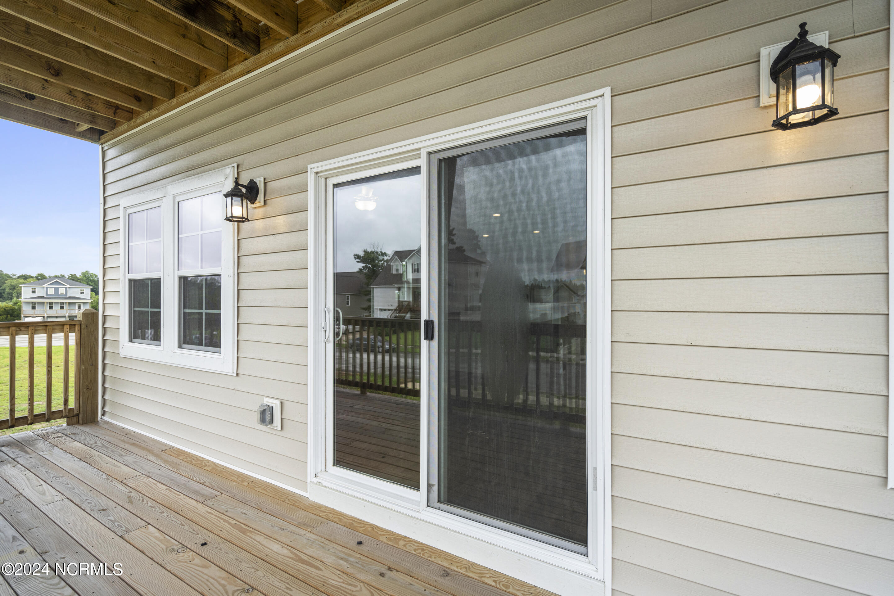 300 Broadleaf Drive Property Photo 31