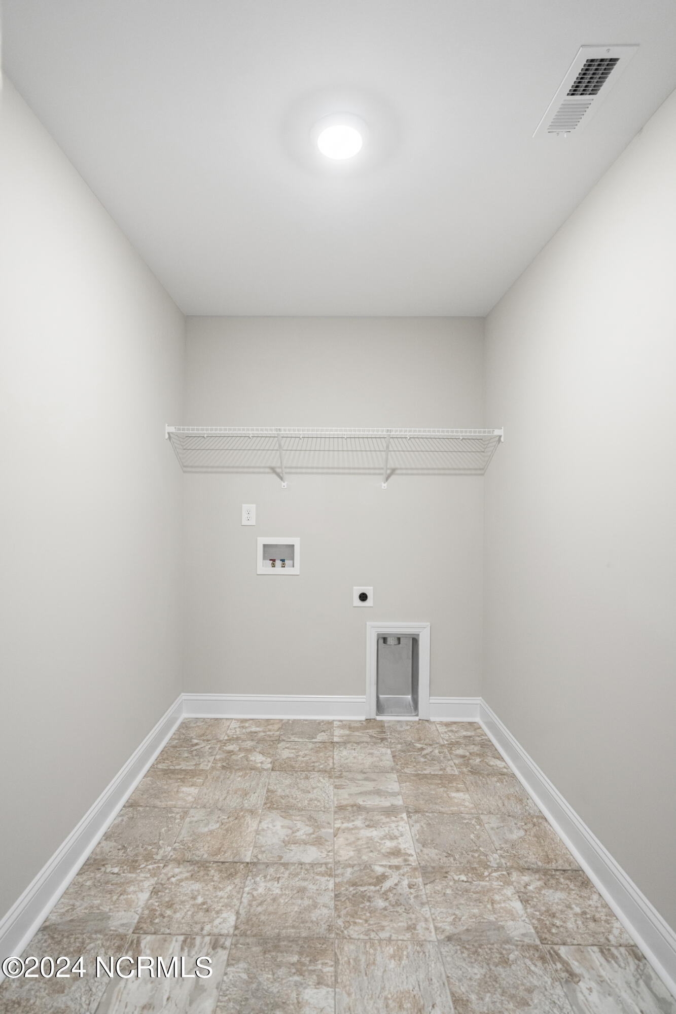 300 Broadleaf Drive Property Photo 35