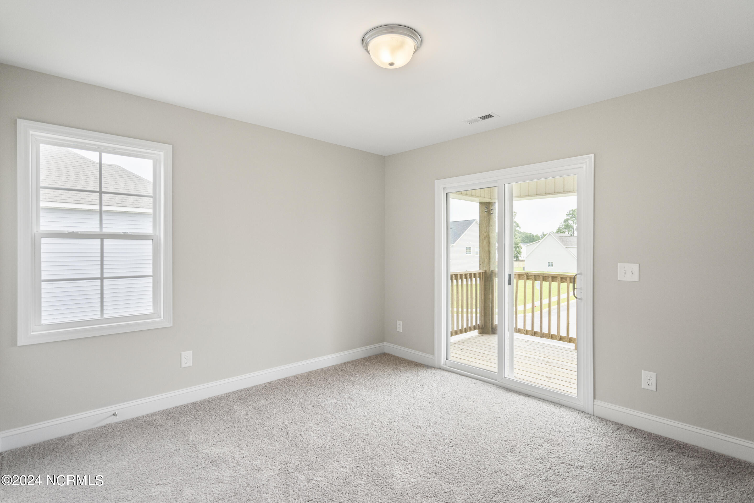 300 Broadleaf Drive Property Photo 44