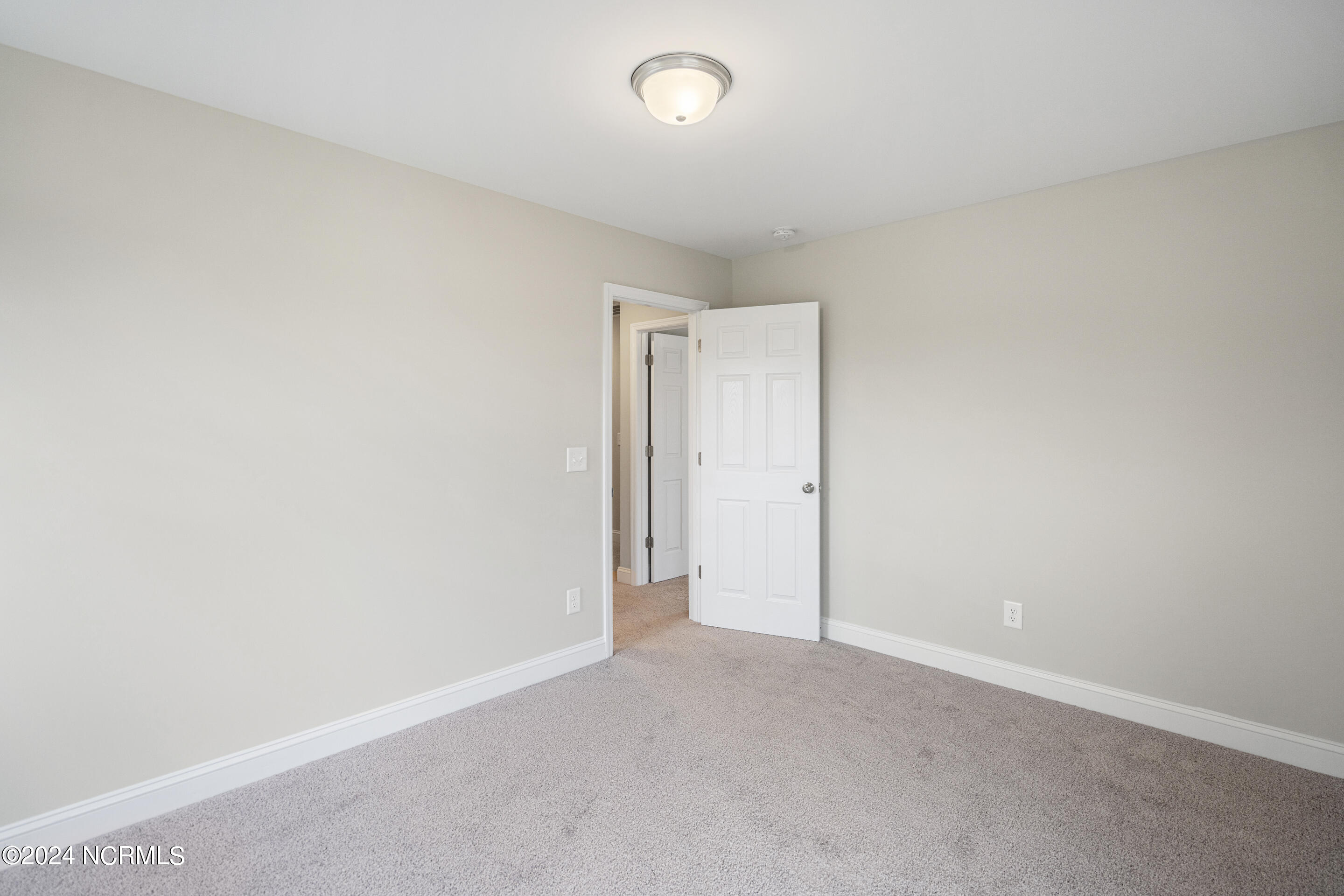 300 Broadleaf Drive Property Photo 49