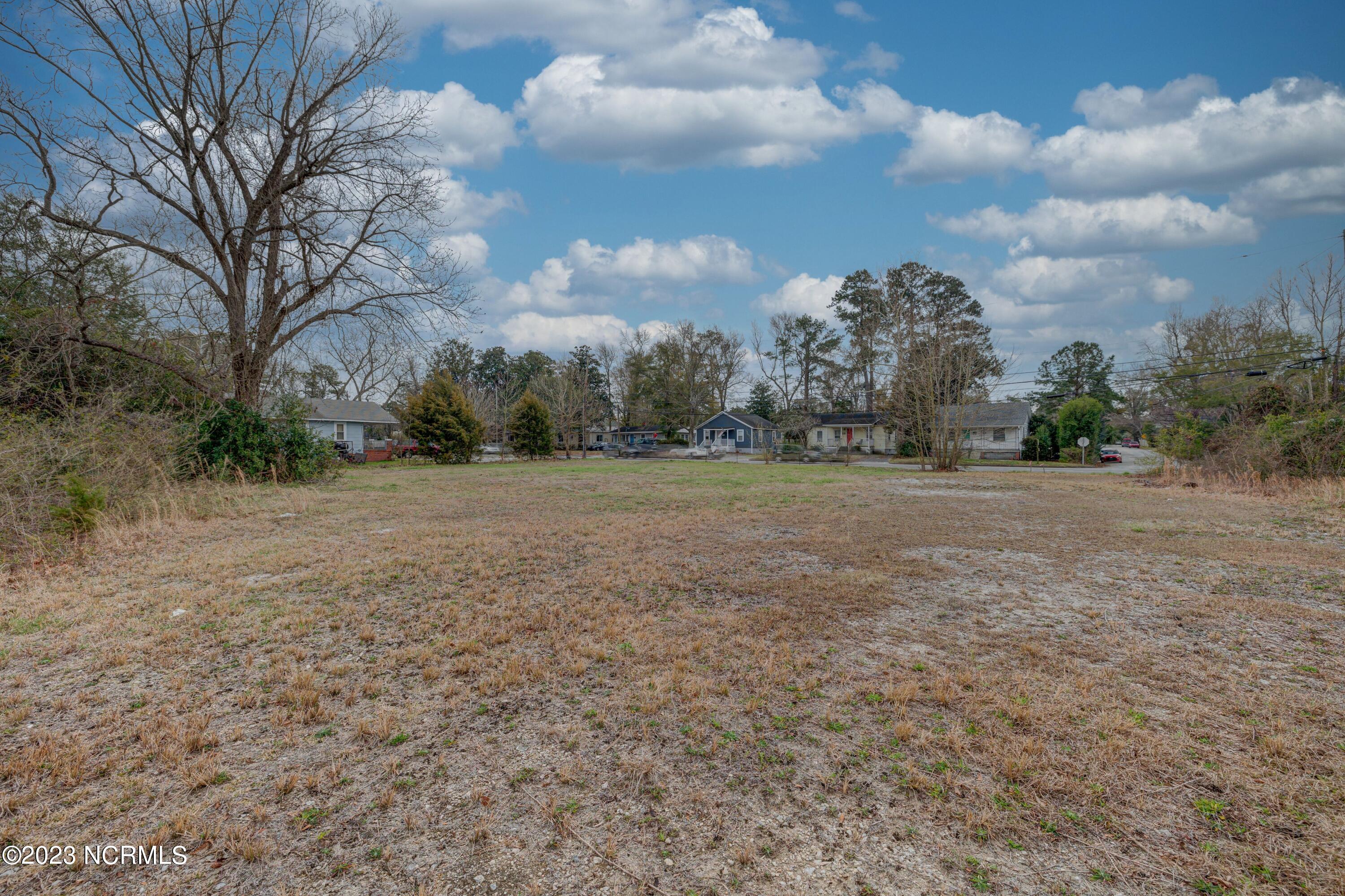 2501 Wrightsville Avenue Property Photo 13