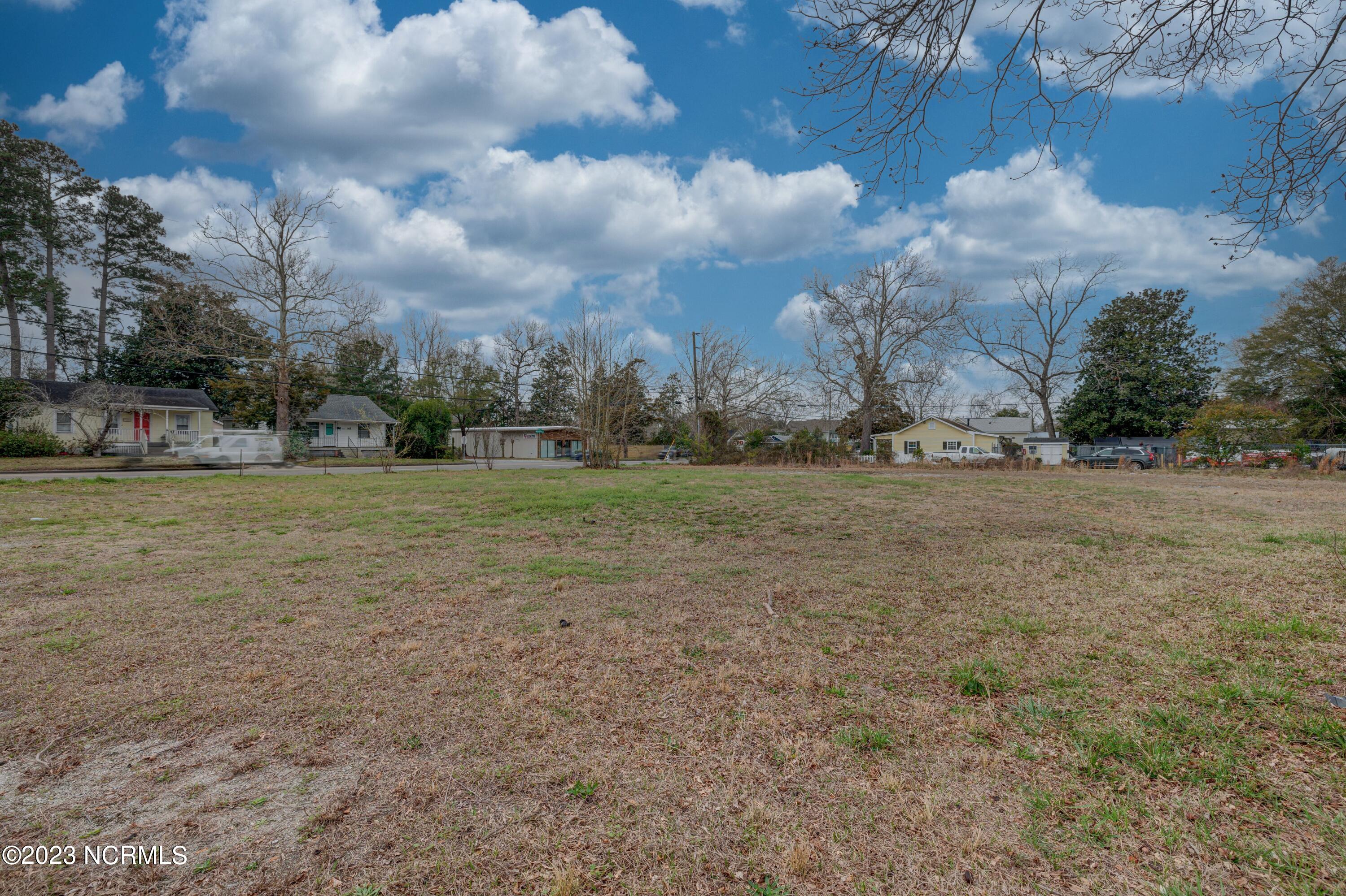 2501 Wrightsville Avenue Property Photo 16