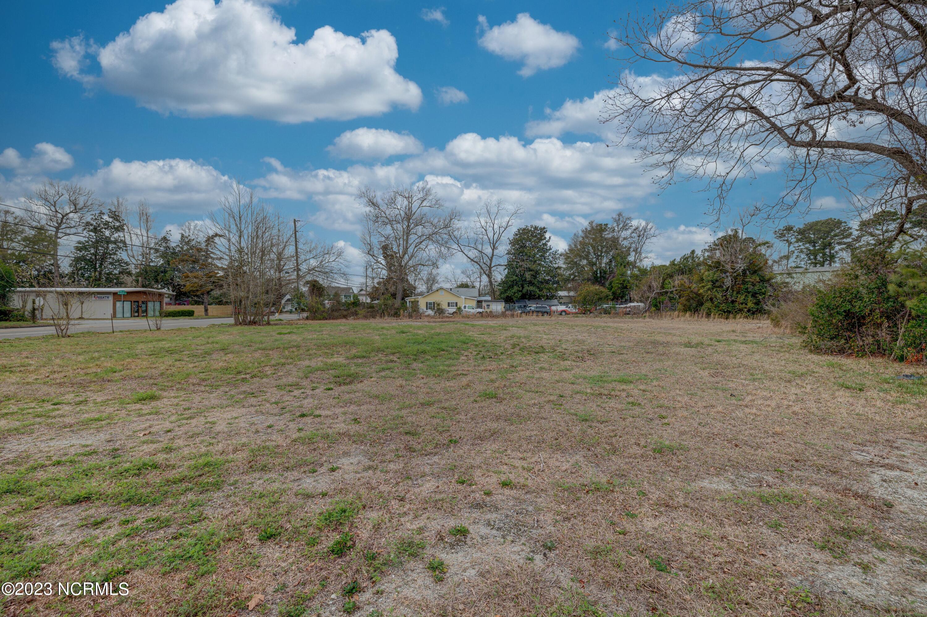 2501 Wrightsville Avenue Property Photo 17