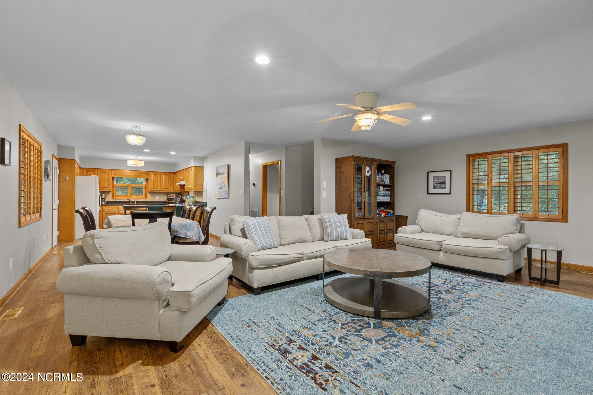 136 Pinewood Place Property Photo 8