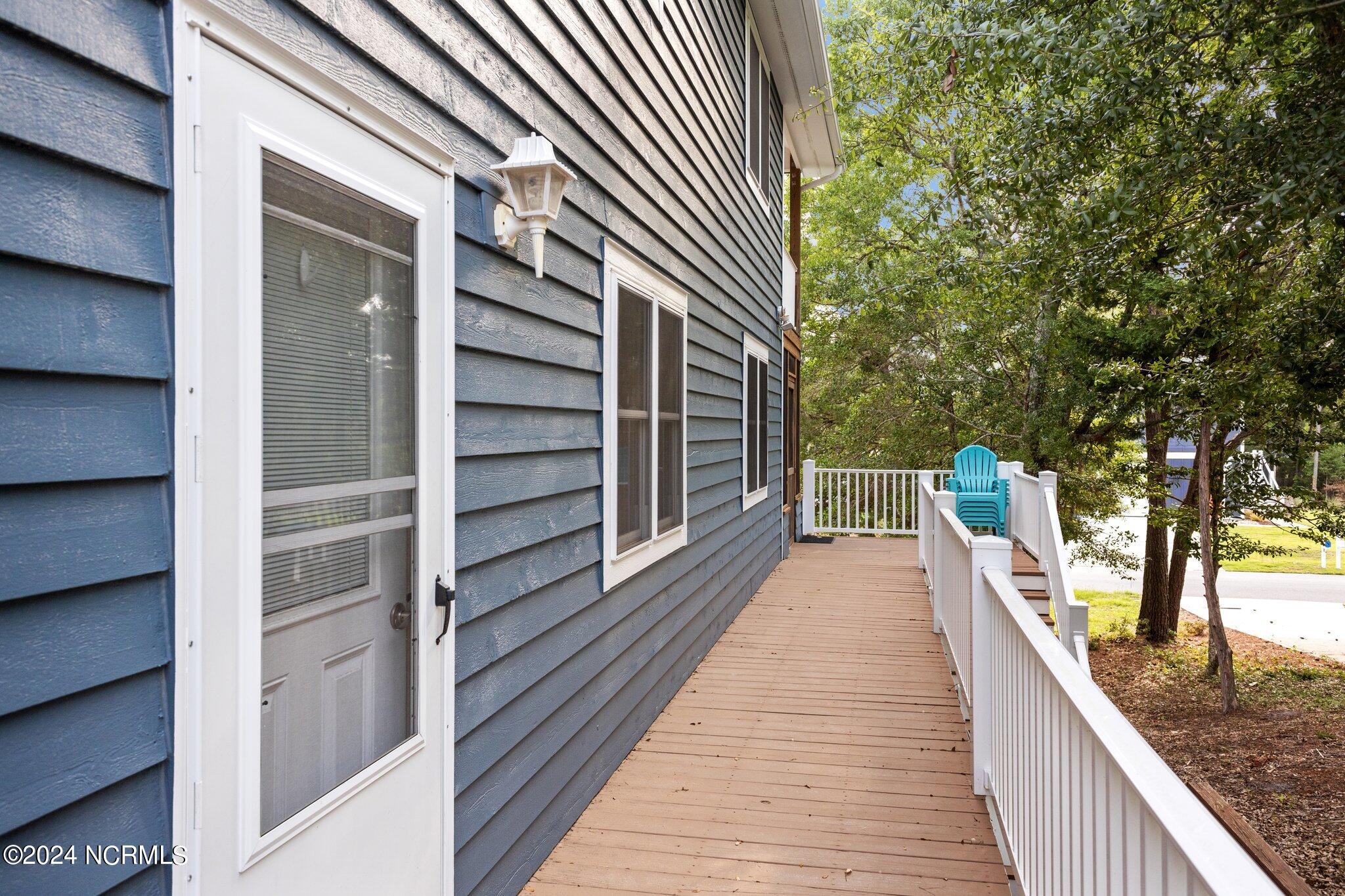 136 Pinewood Place Property Photo 10
