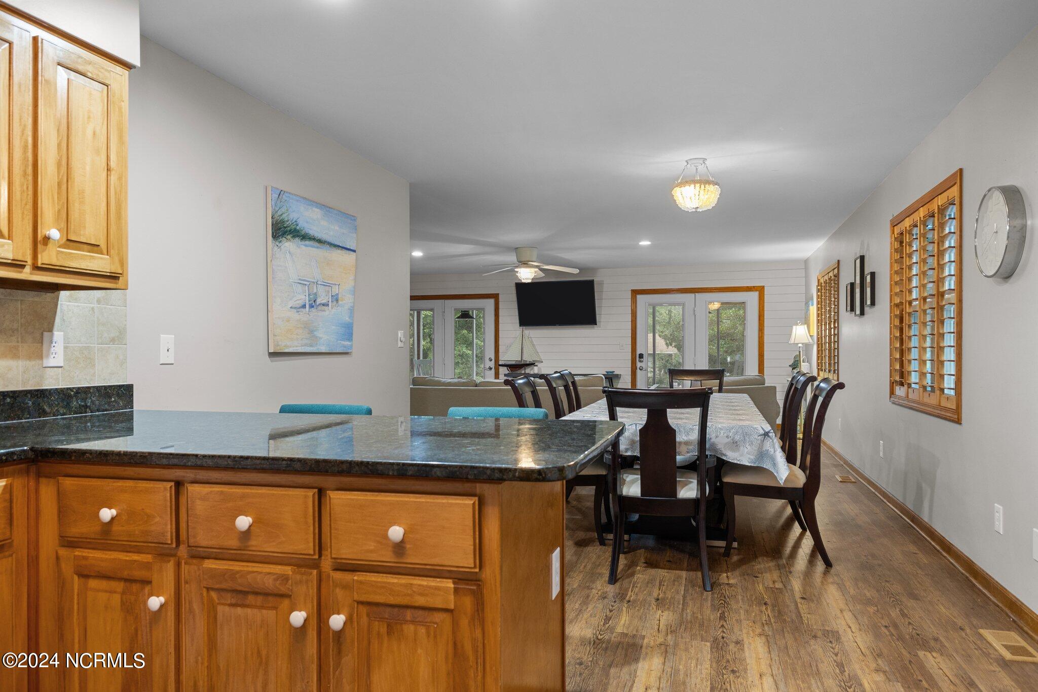 136 Pinewood Place Property Photo 24