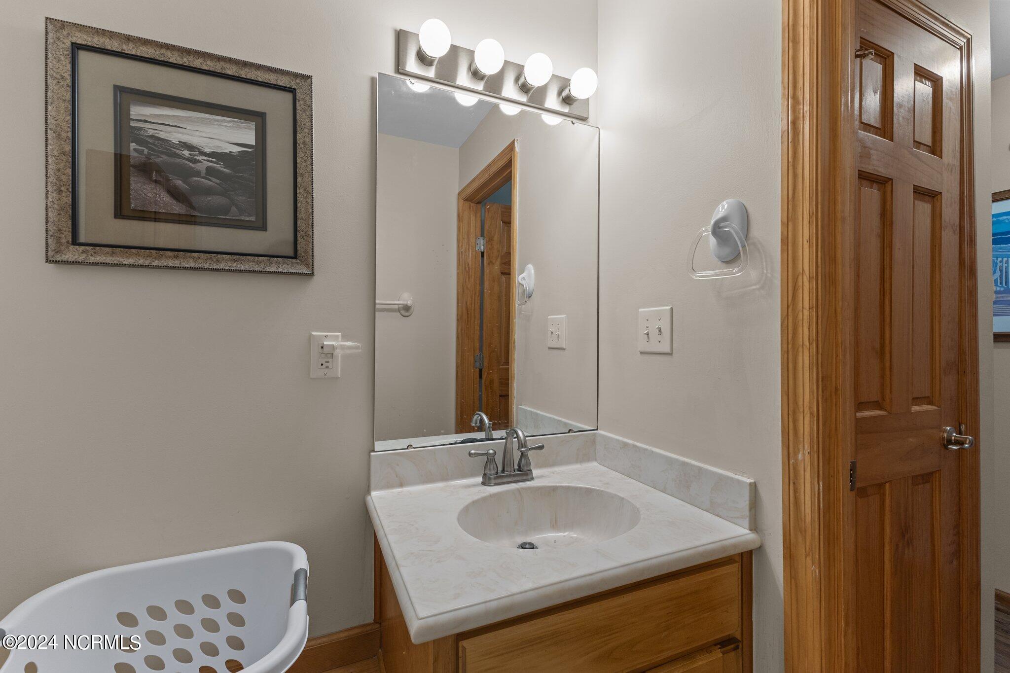 136 Pinewood Place Property Photo 36