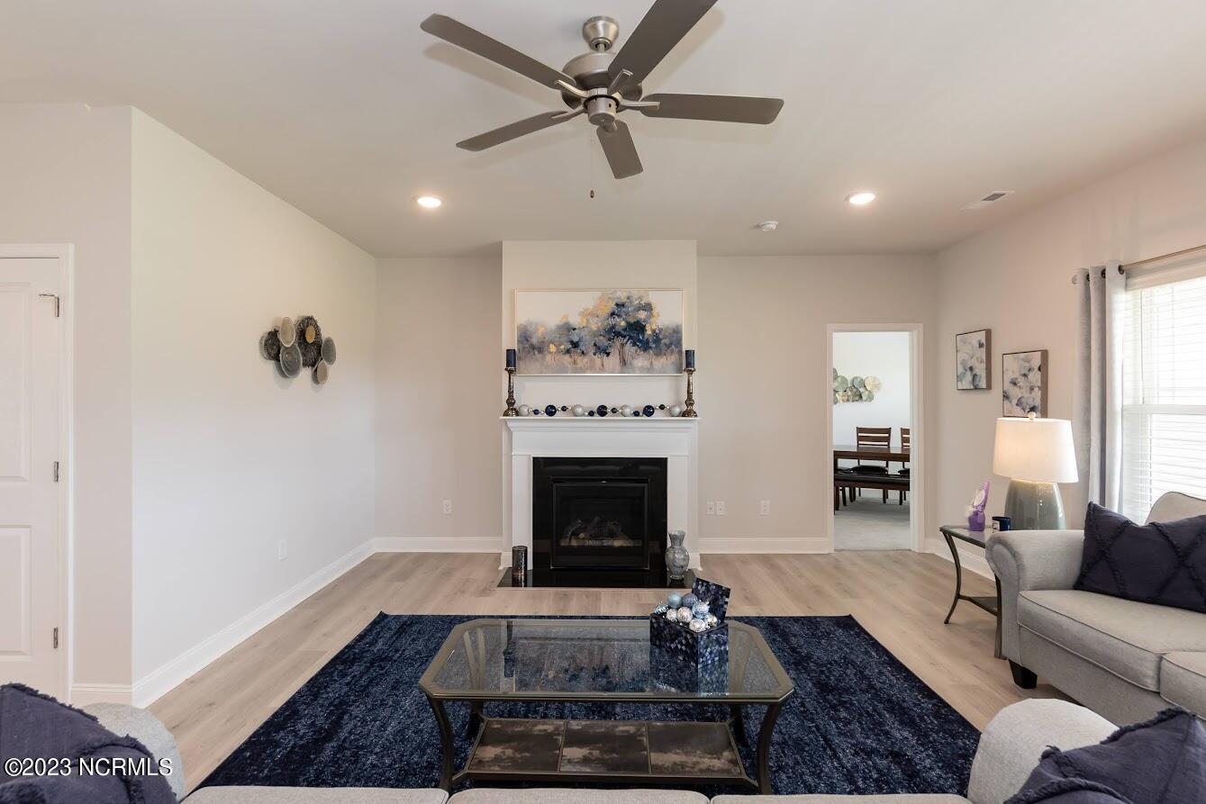 404 Spring Forest Drive Property Photo 12