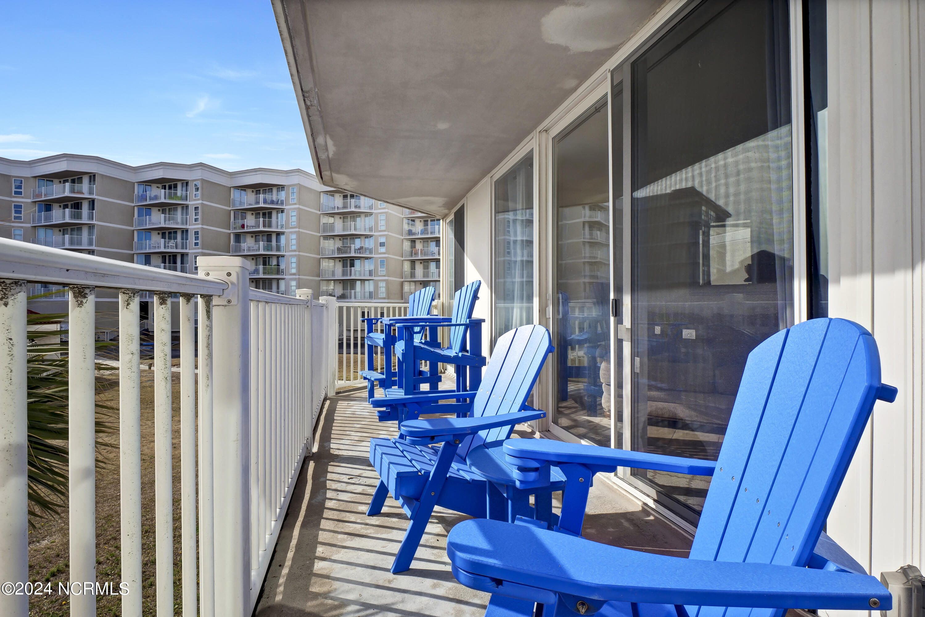 2000 New River Inlet Road Unit 2106 Property Photo 5
