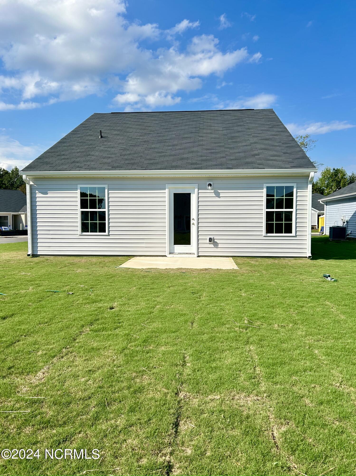 1430 N Wilshire Court Property Photo 8