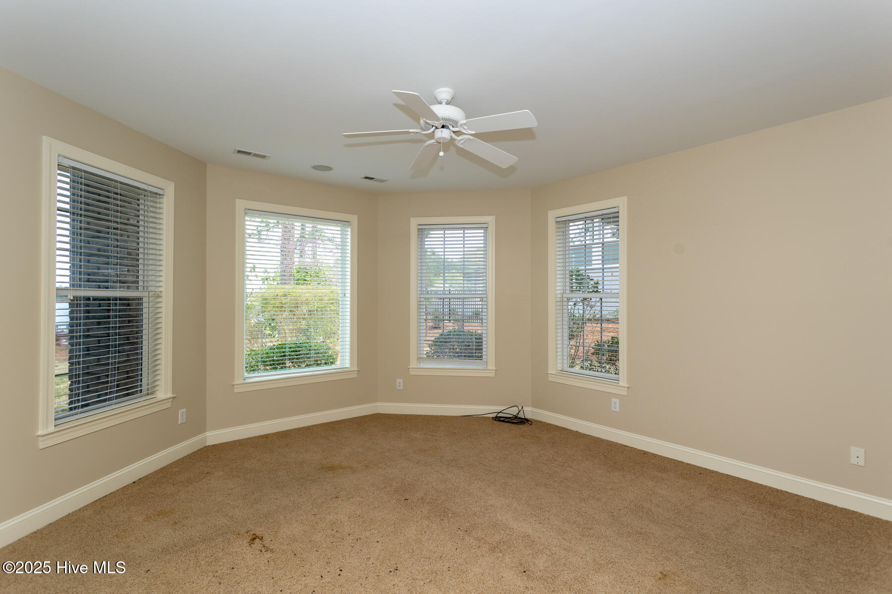 127 Andrews Drive Property Photo 40