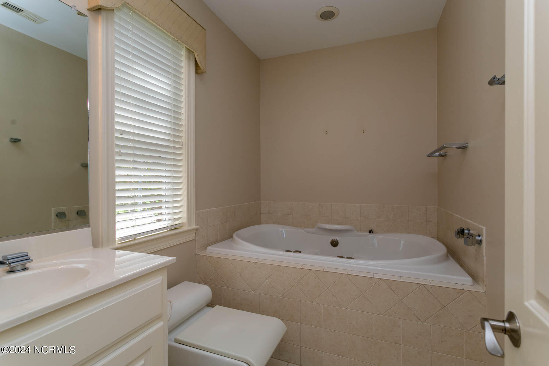 127 Andrews Drive Property Photo 43