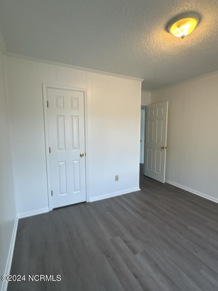 208 Zack Circle B Property Photo 11
