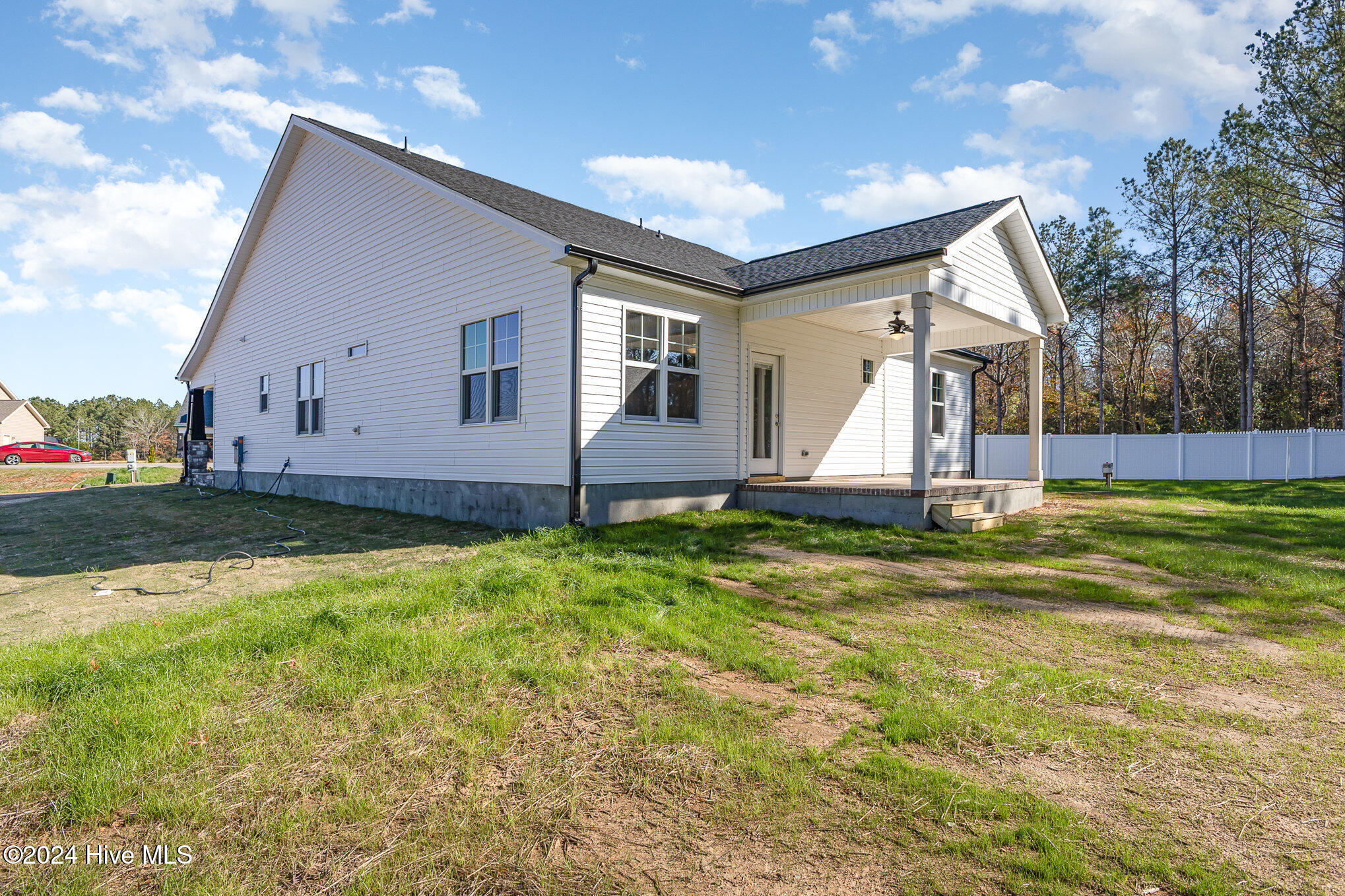 32 Bonnybrook Court Property Photo 24