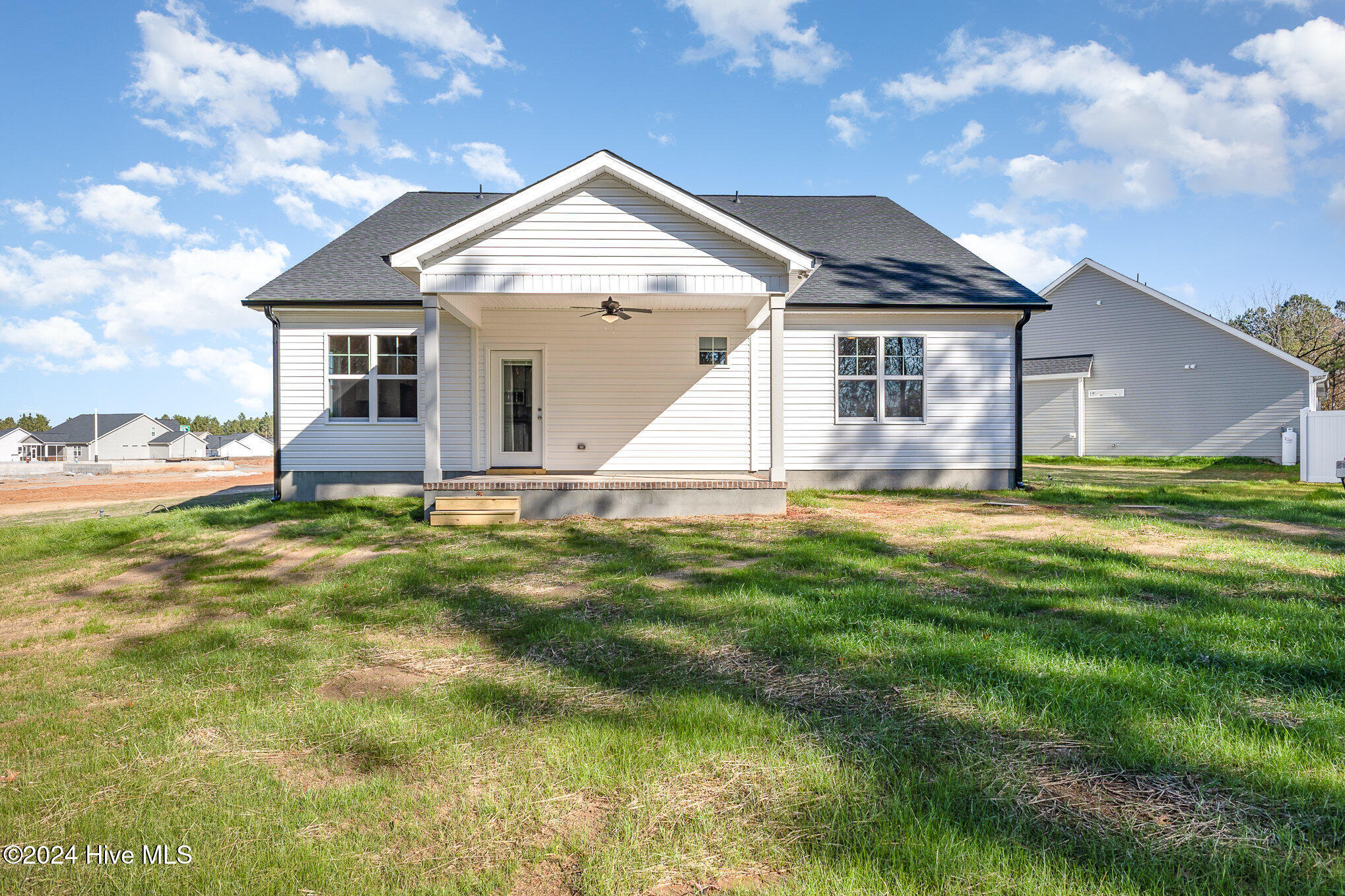 32 Bonnybrook Court Property Photo 25