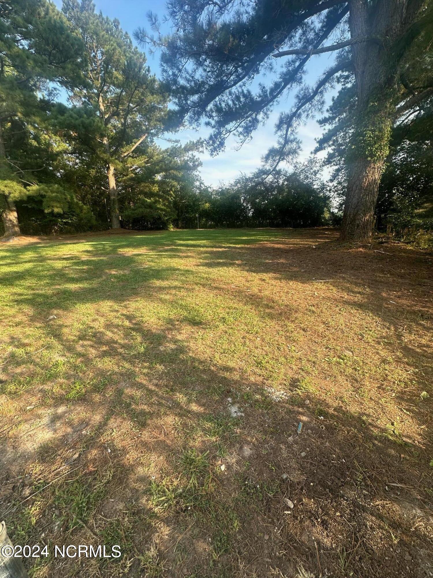4722 River Road Property Photo 16