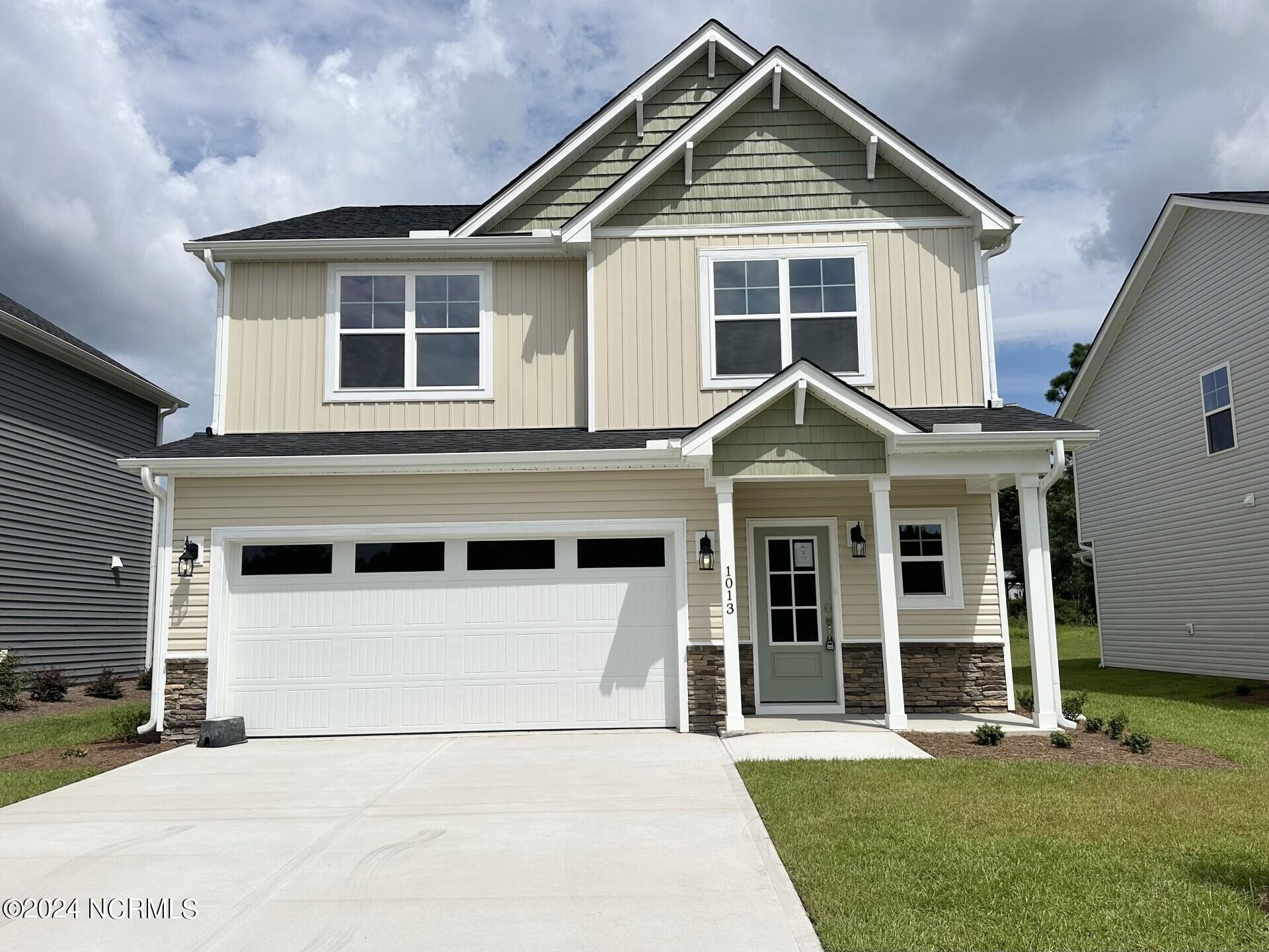 1013 Woodsorrel Road Property Photo 1