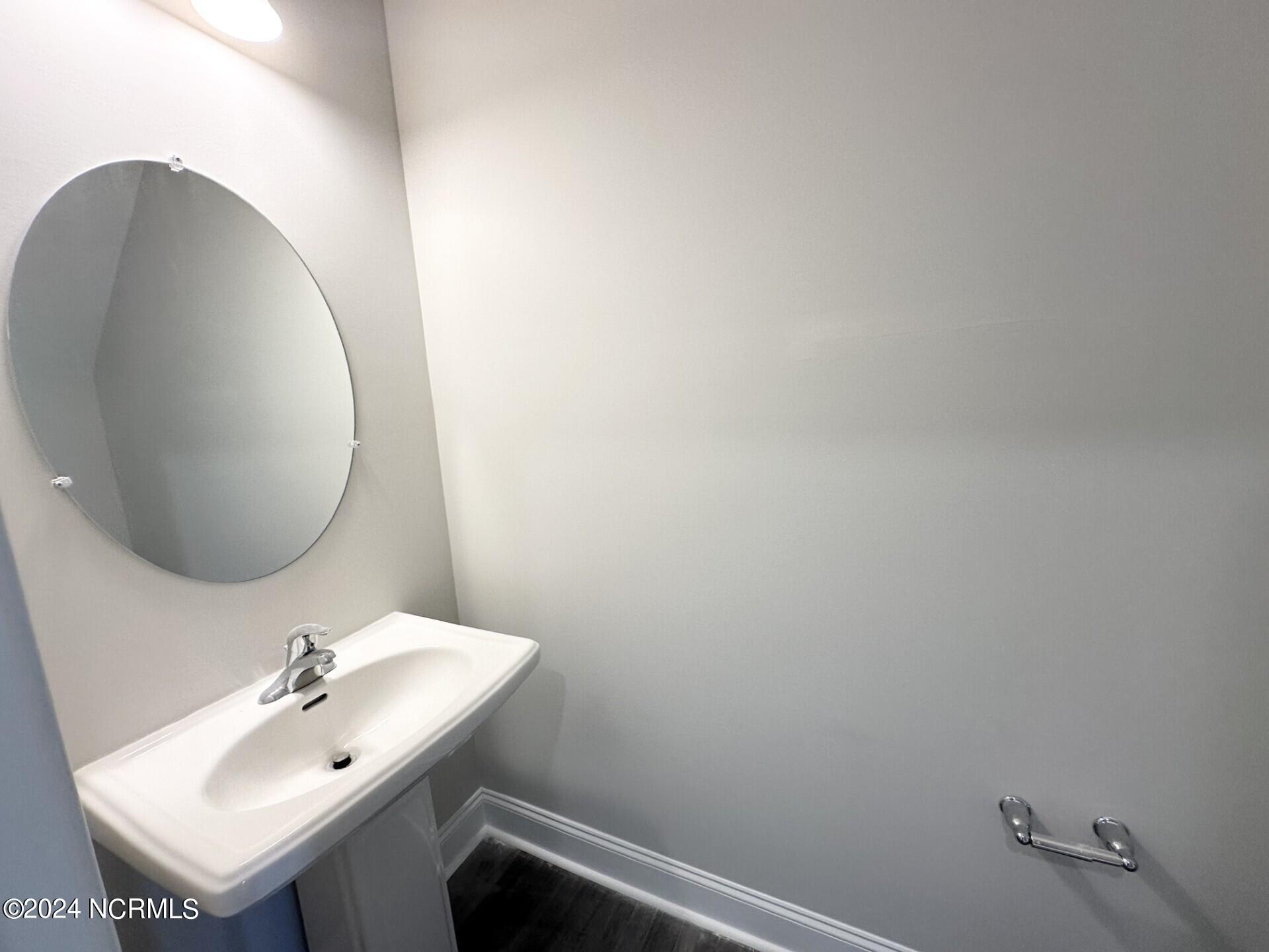 1013 Woodsorrel Road Property Photo 9