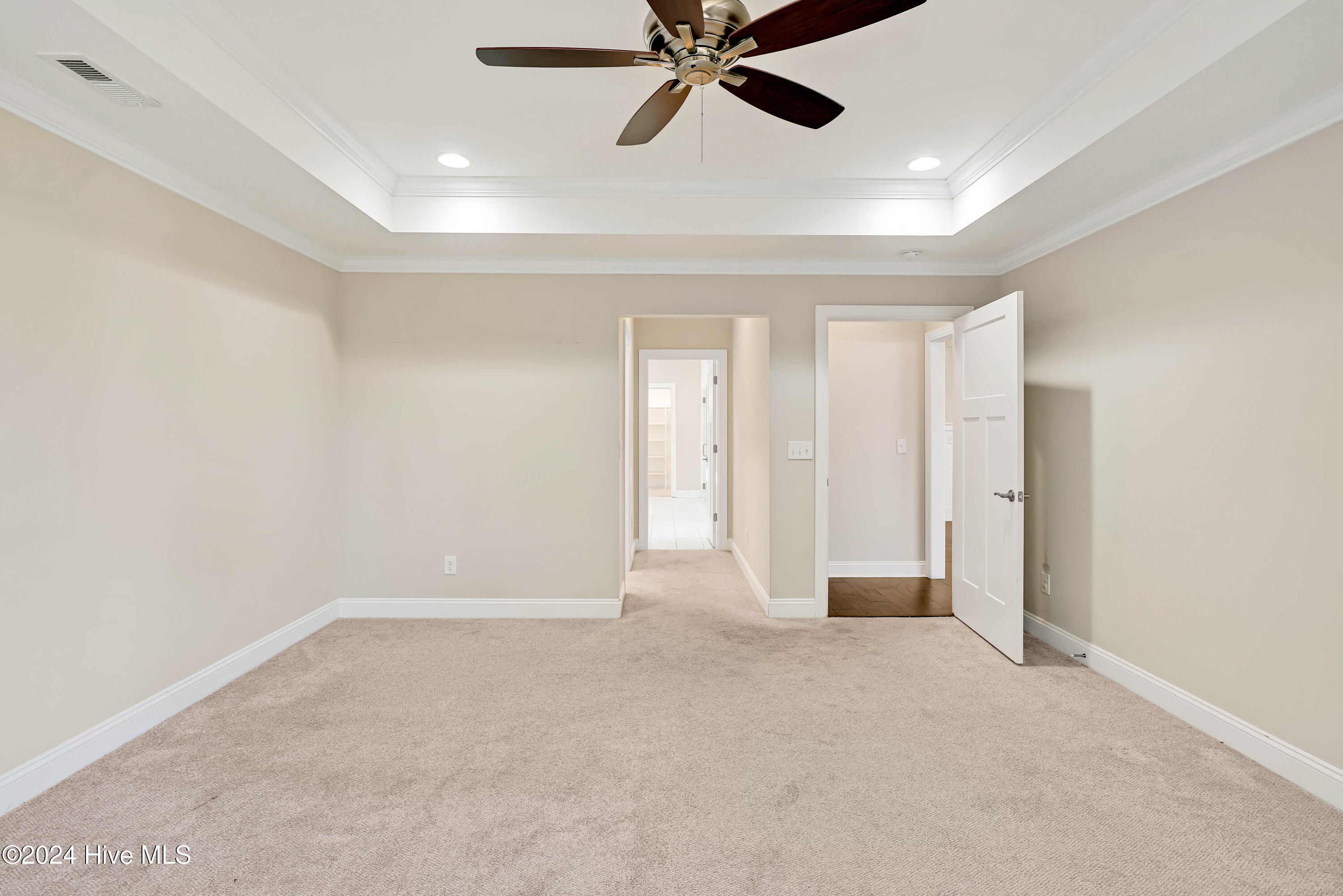 1075 Cranford Drive Property Photo 21