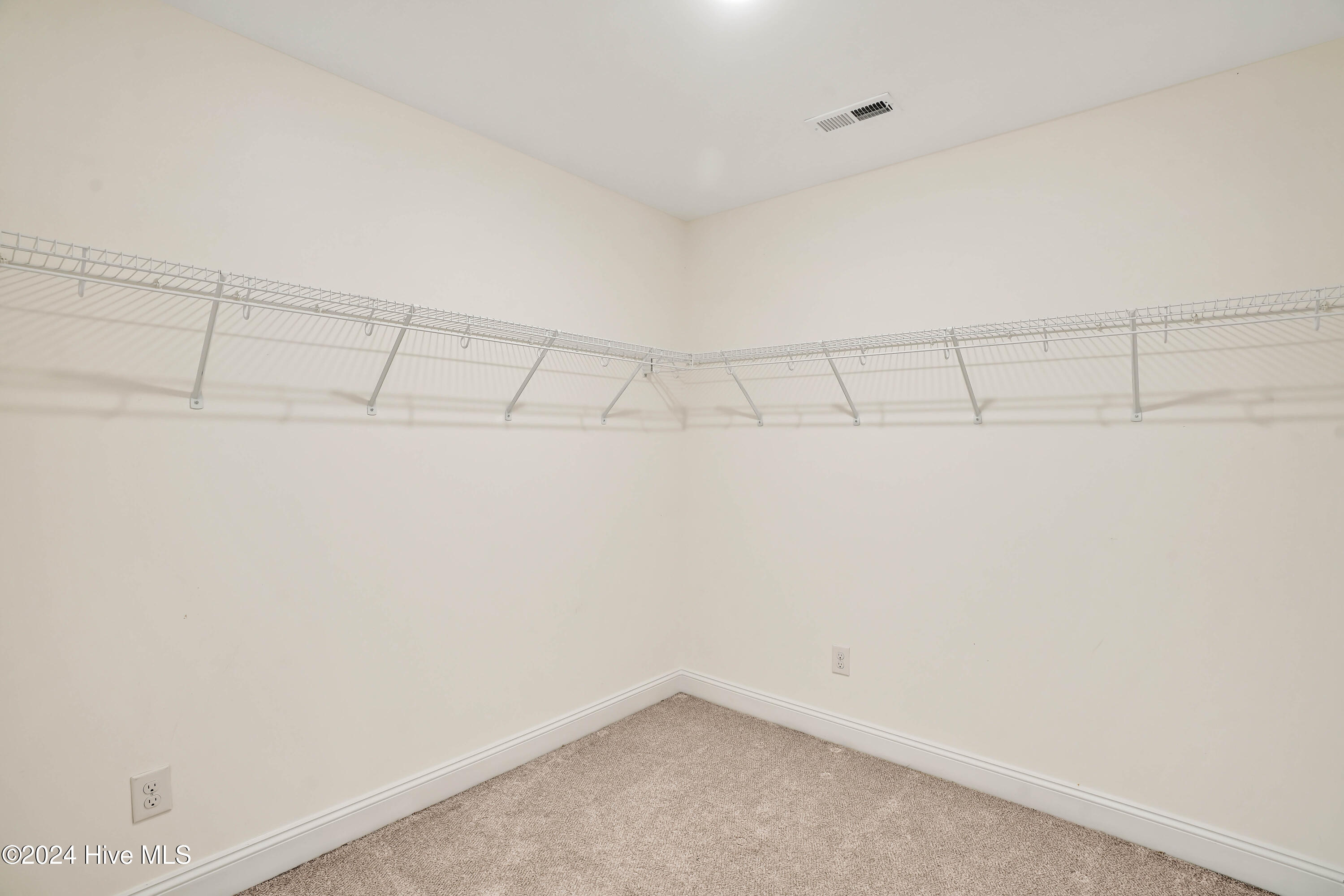 1075 Cranford Drive Property Photo 29