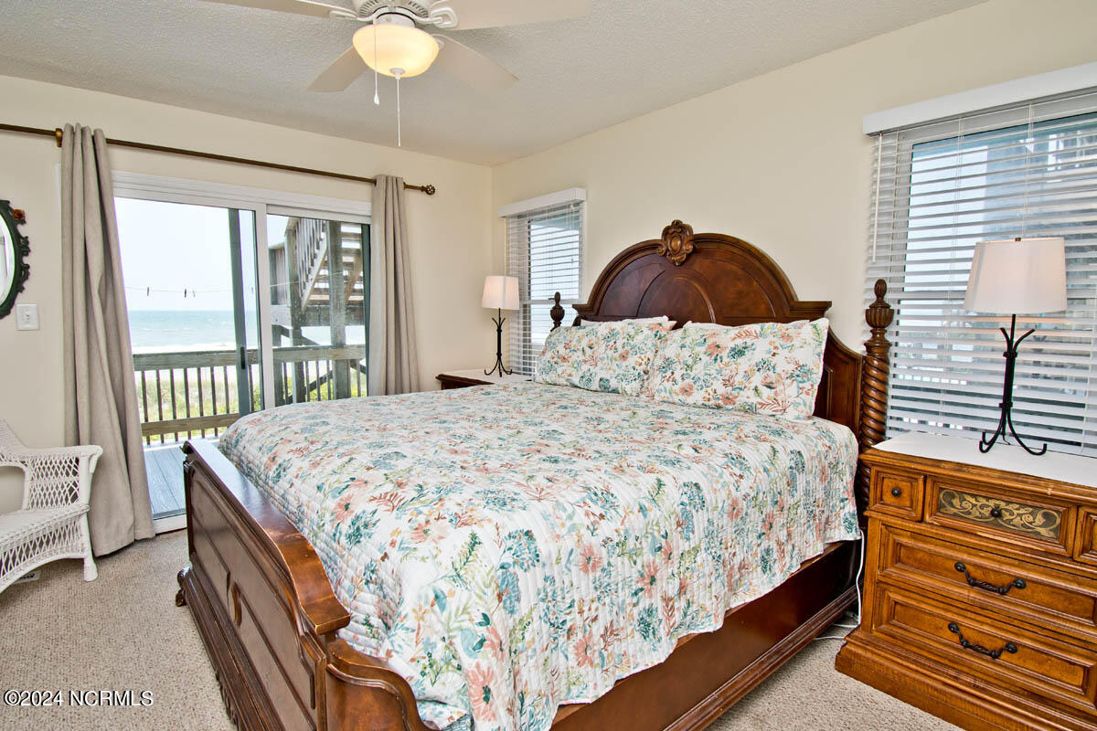 3705 Ocean Drive Property Photo 16