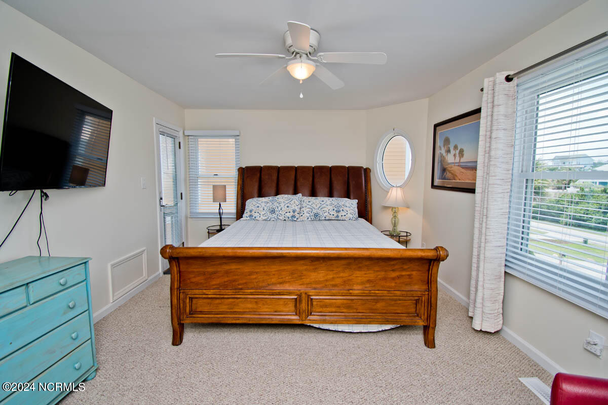 3705 Ocean Drive Property Photo 22