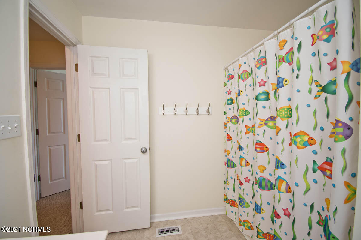 3705 Ocean Drive Property Photo 25