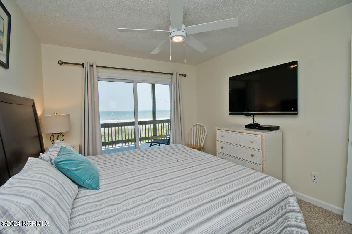 3705 Ocean Drive Property Photo 32