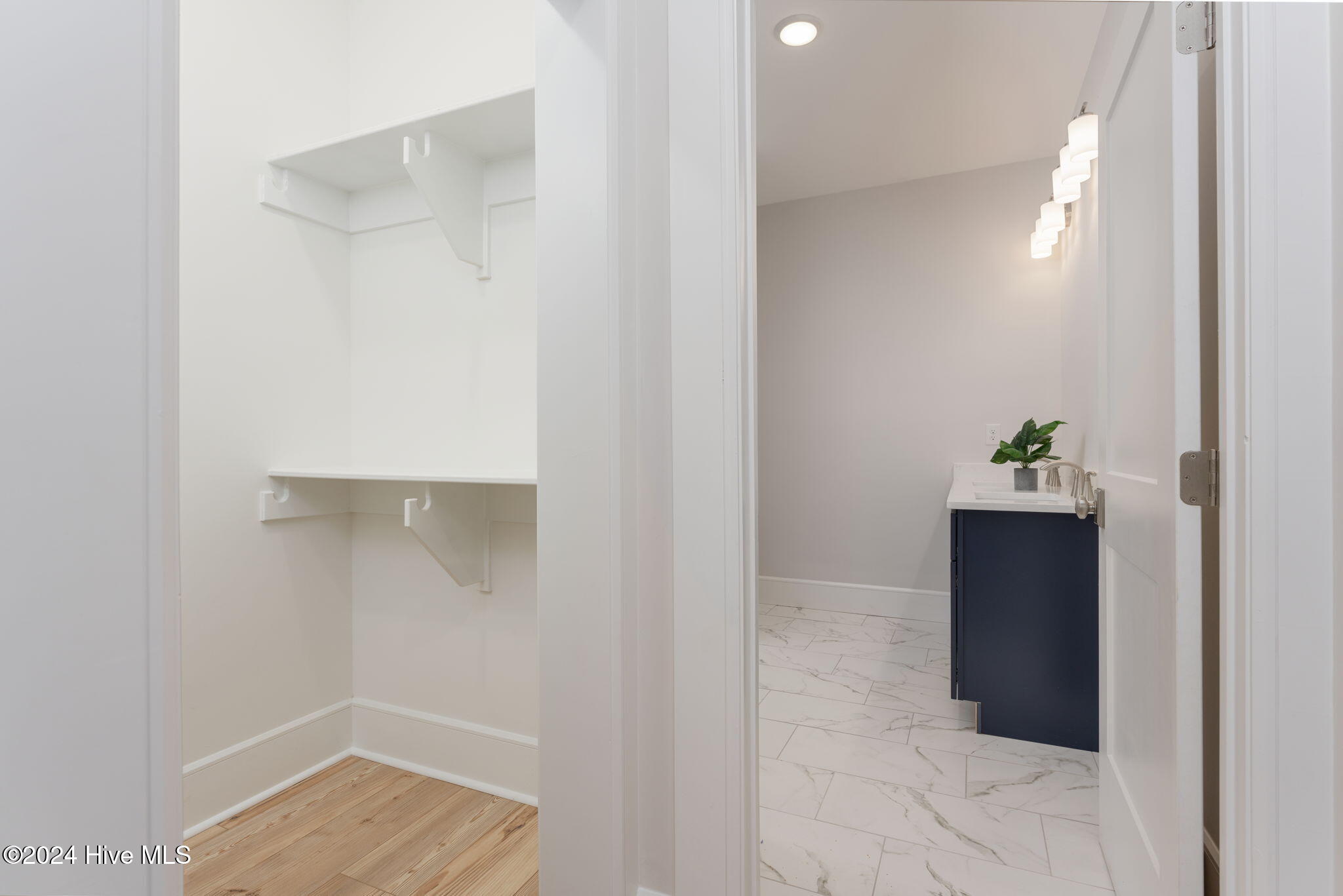 115 Seagate Place Property Photo 19