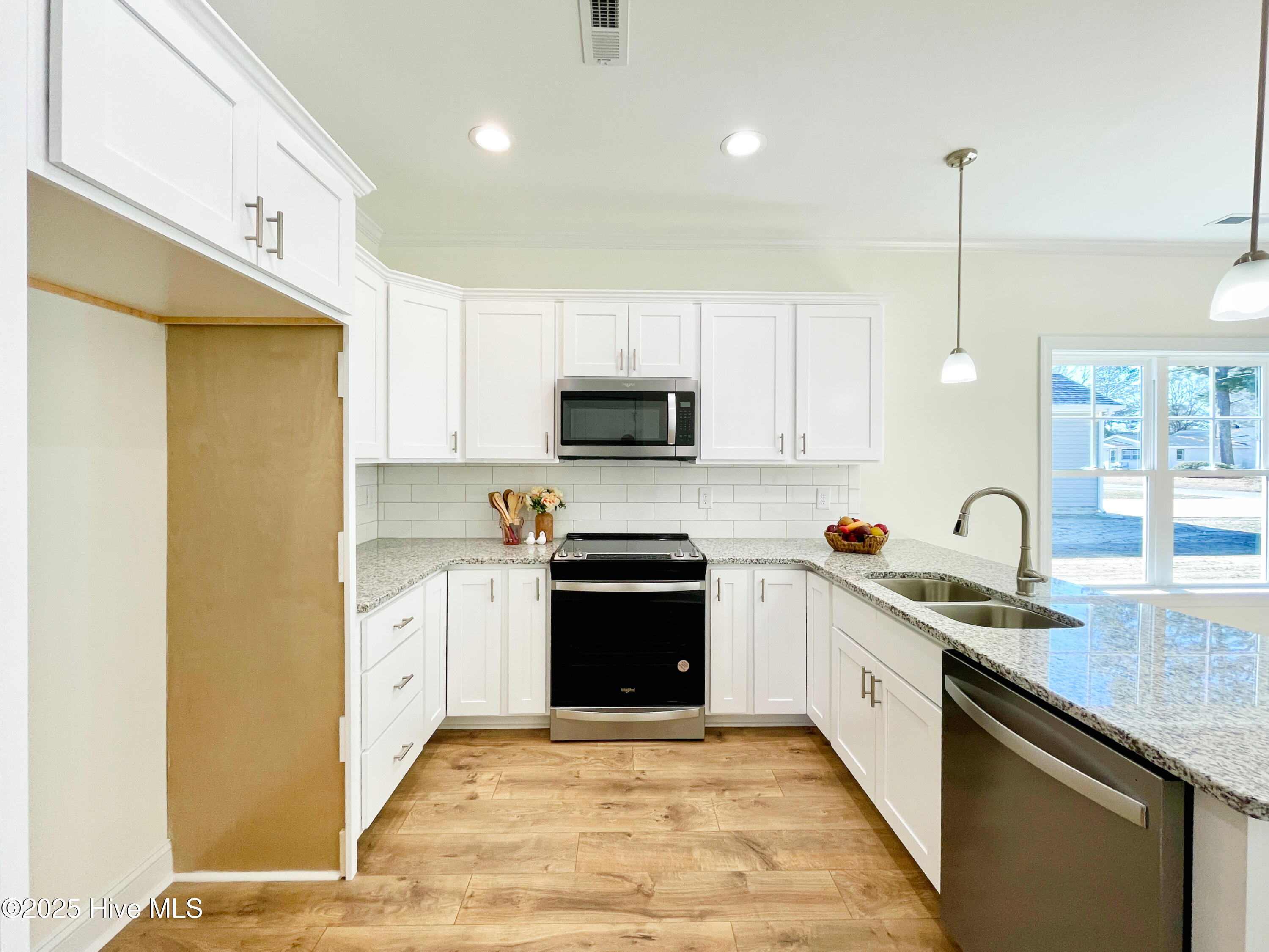 402 S Vance Street Property Photo 14