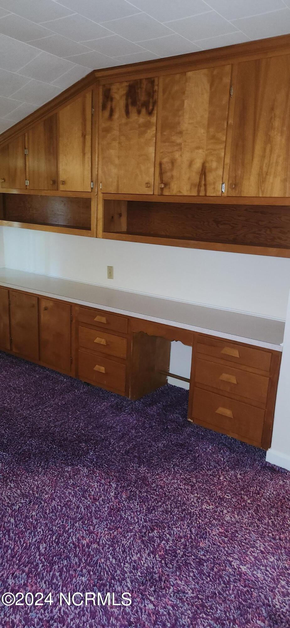 1046 Saint Andrews Street Property Photo 15