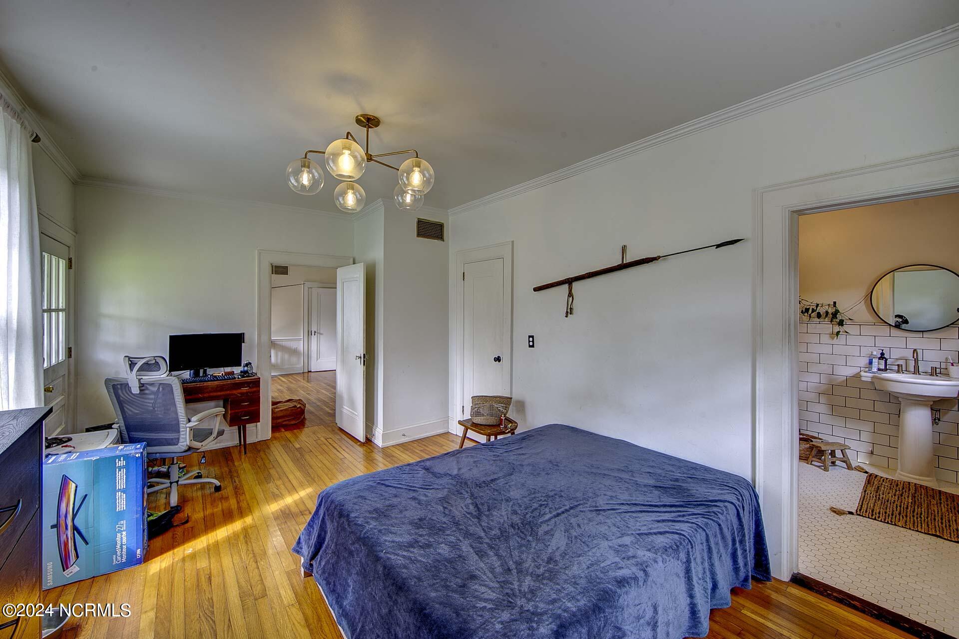 264 Main Street Property Photo 31